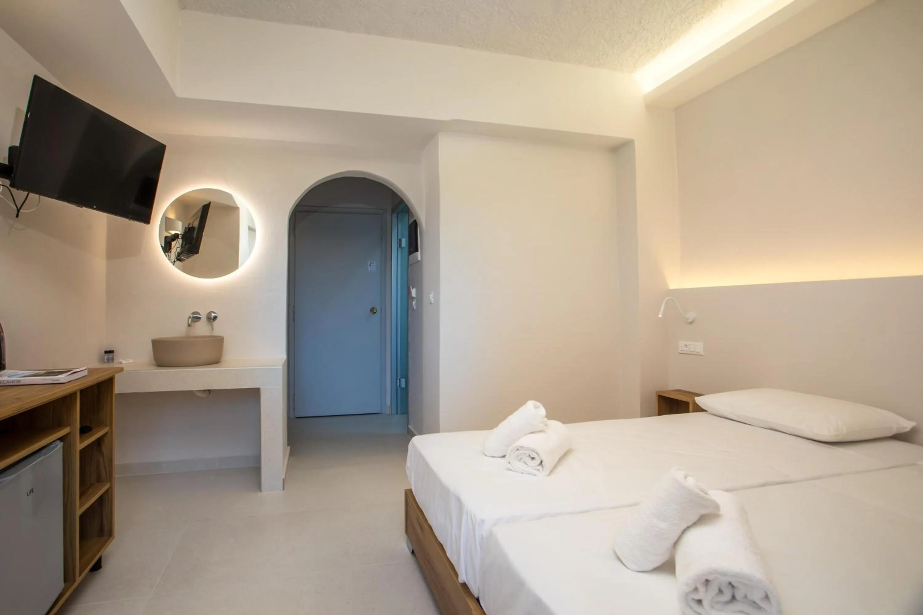 Photo of the whole room in Nikos BnB