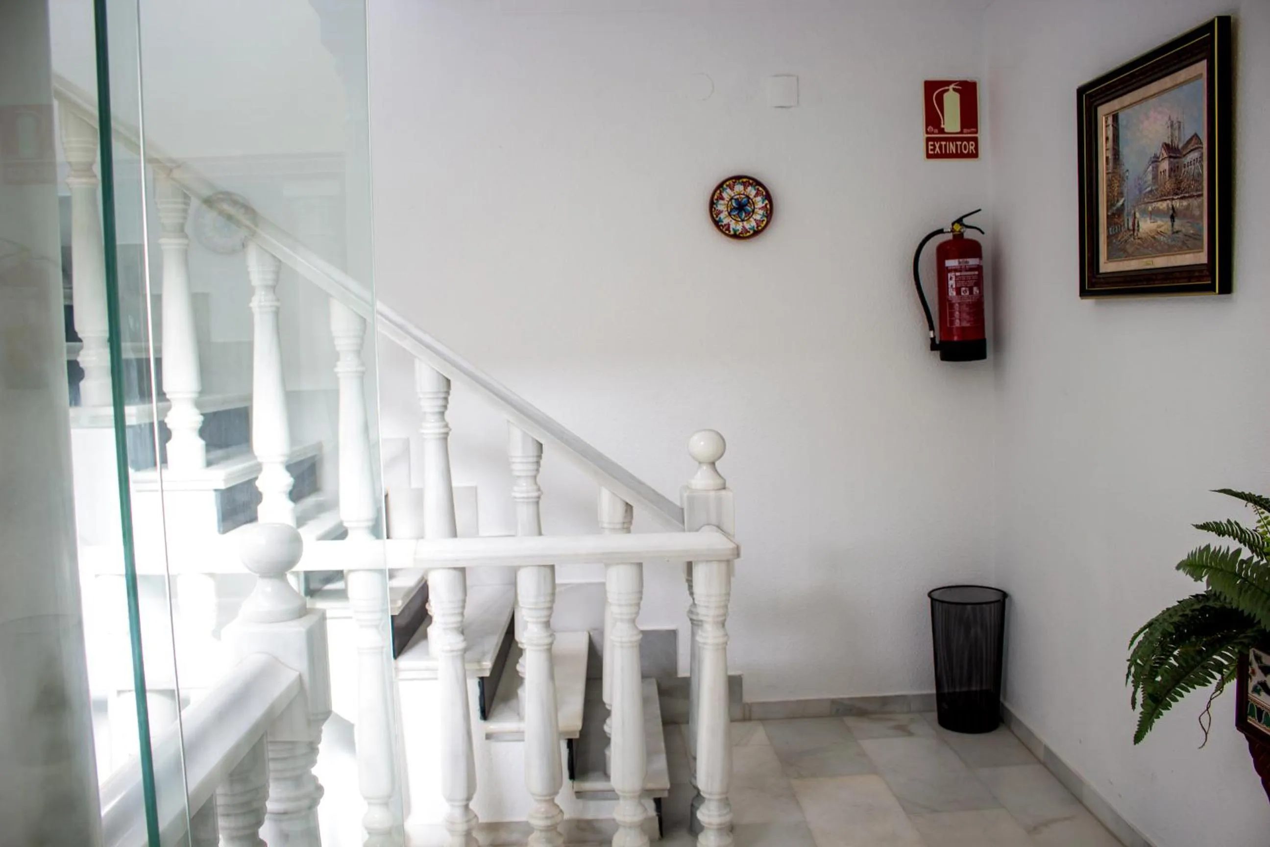 Area and facilities in La Casa de los Faroles