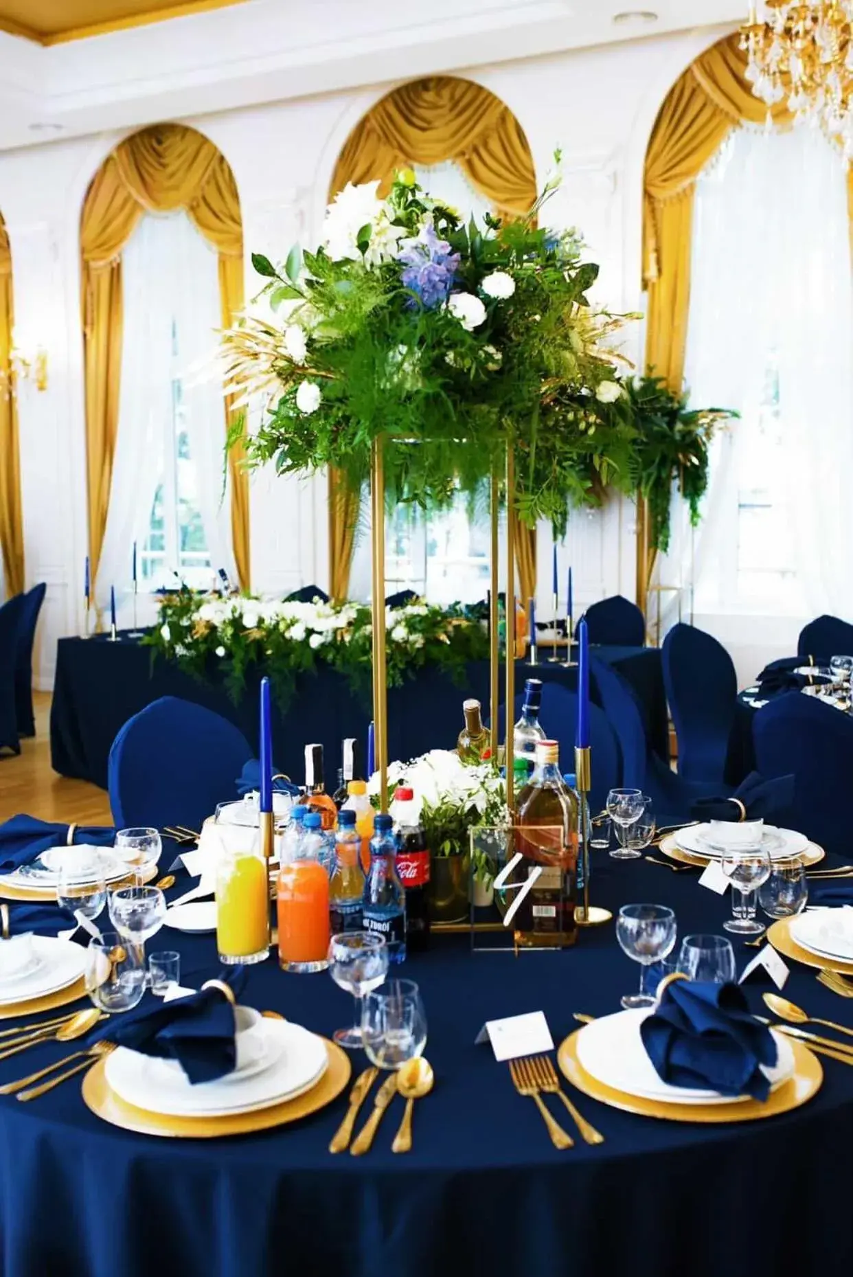 Restaurant/places to eat in Hotel Holiday Park Restaurant/places to eat in Hotel Holiday Park