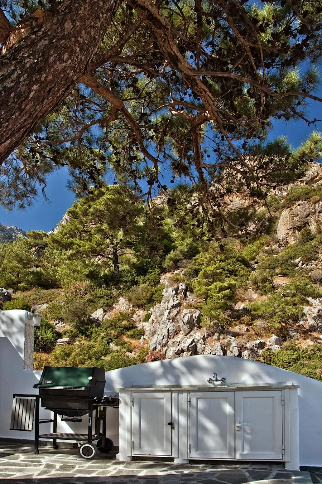 BBQ facilities in Villa Stamatina
