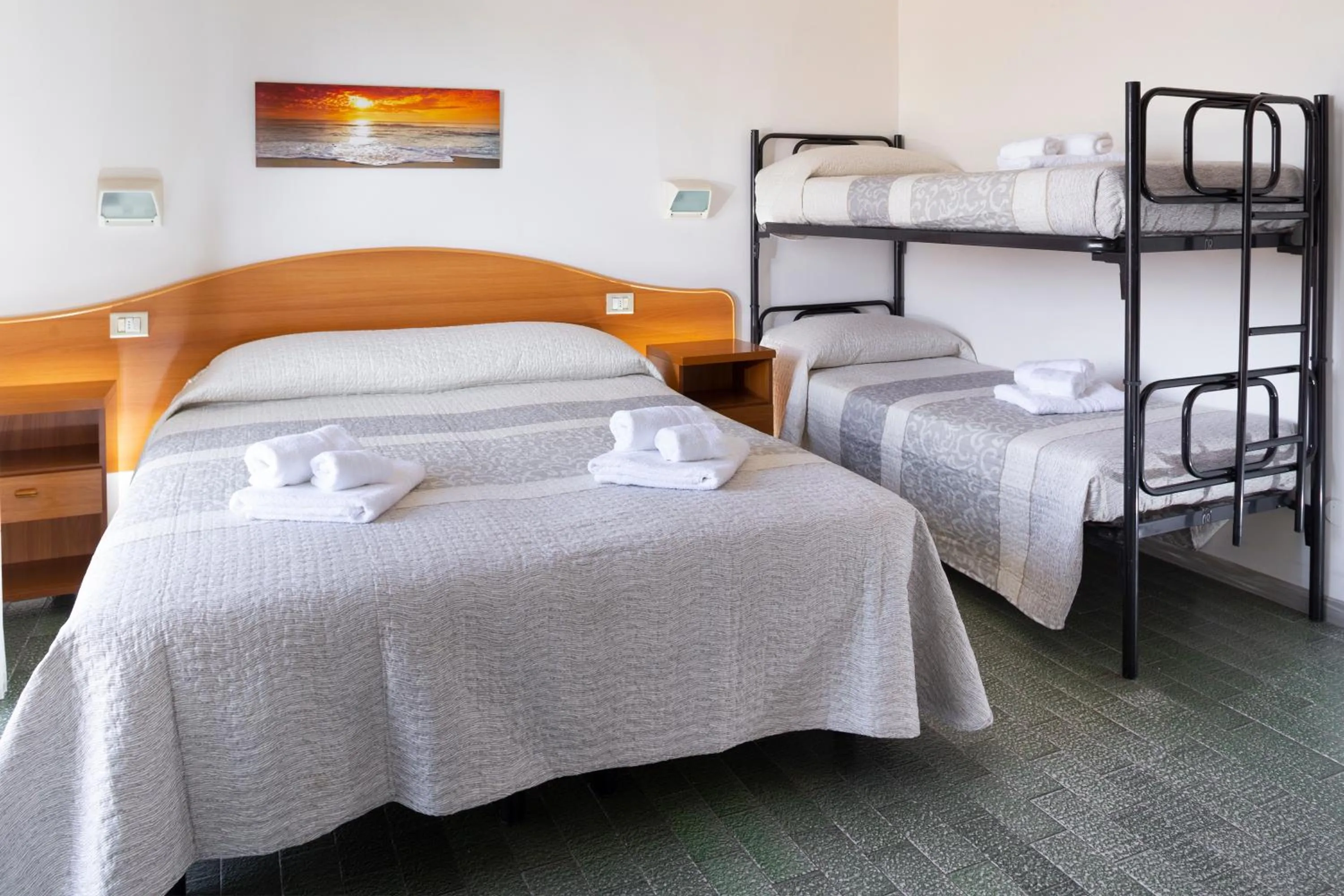 bunk bed, Bed in Hotel Mara