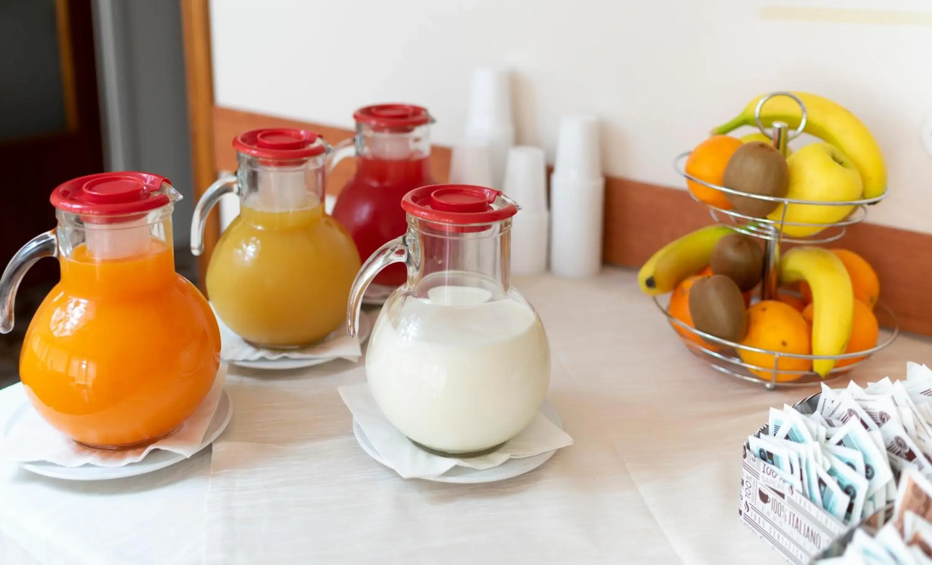 Food and drinks in Hotel Mara Food and drinks in Hotel Mara