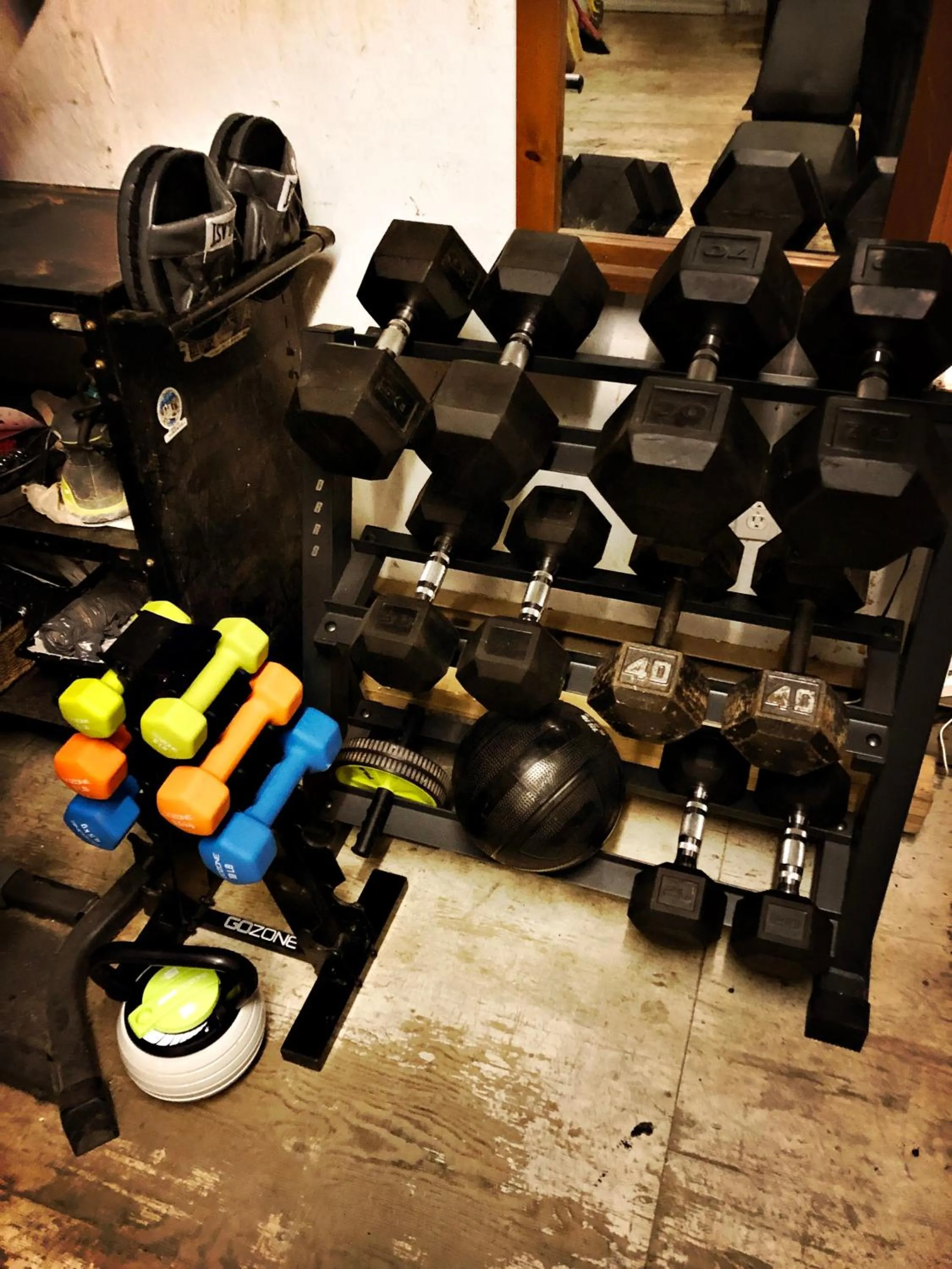 Fitness centre/facilities in The Iona Heights Inn