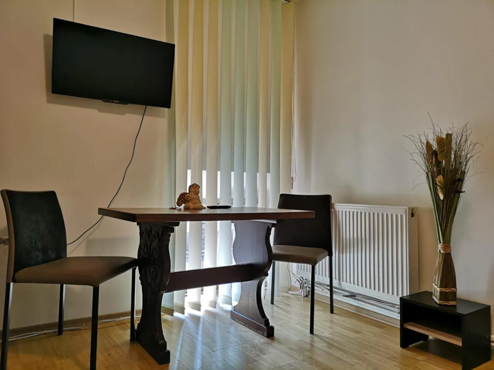 Vivaldi Studios