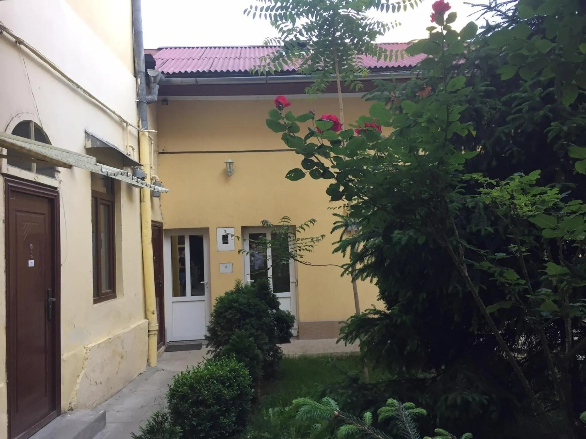 Facade/entrance in Vivaldi Studios