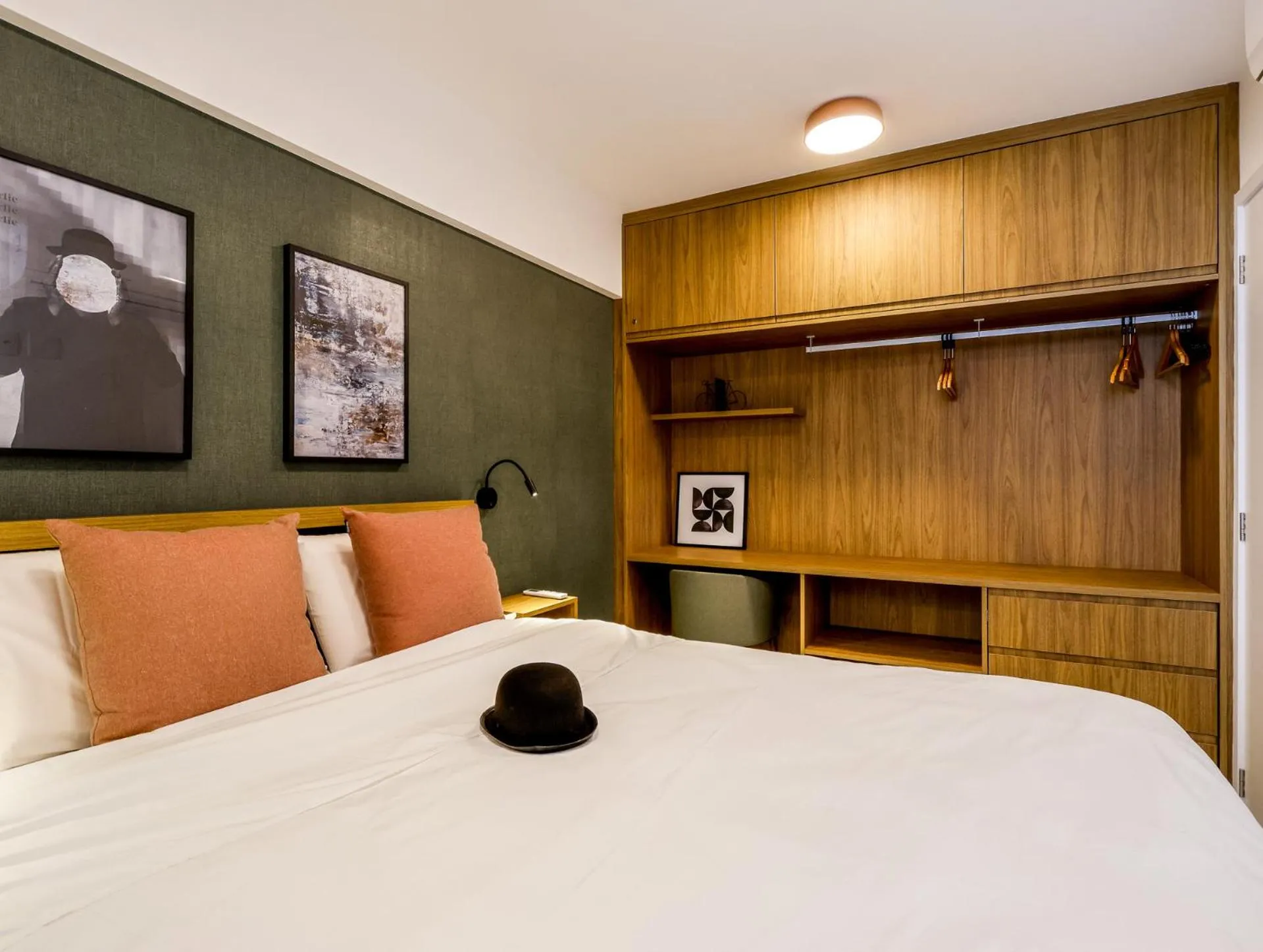 Bed in Charlie Flora Jardim Botânico