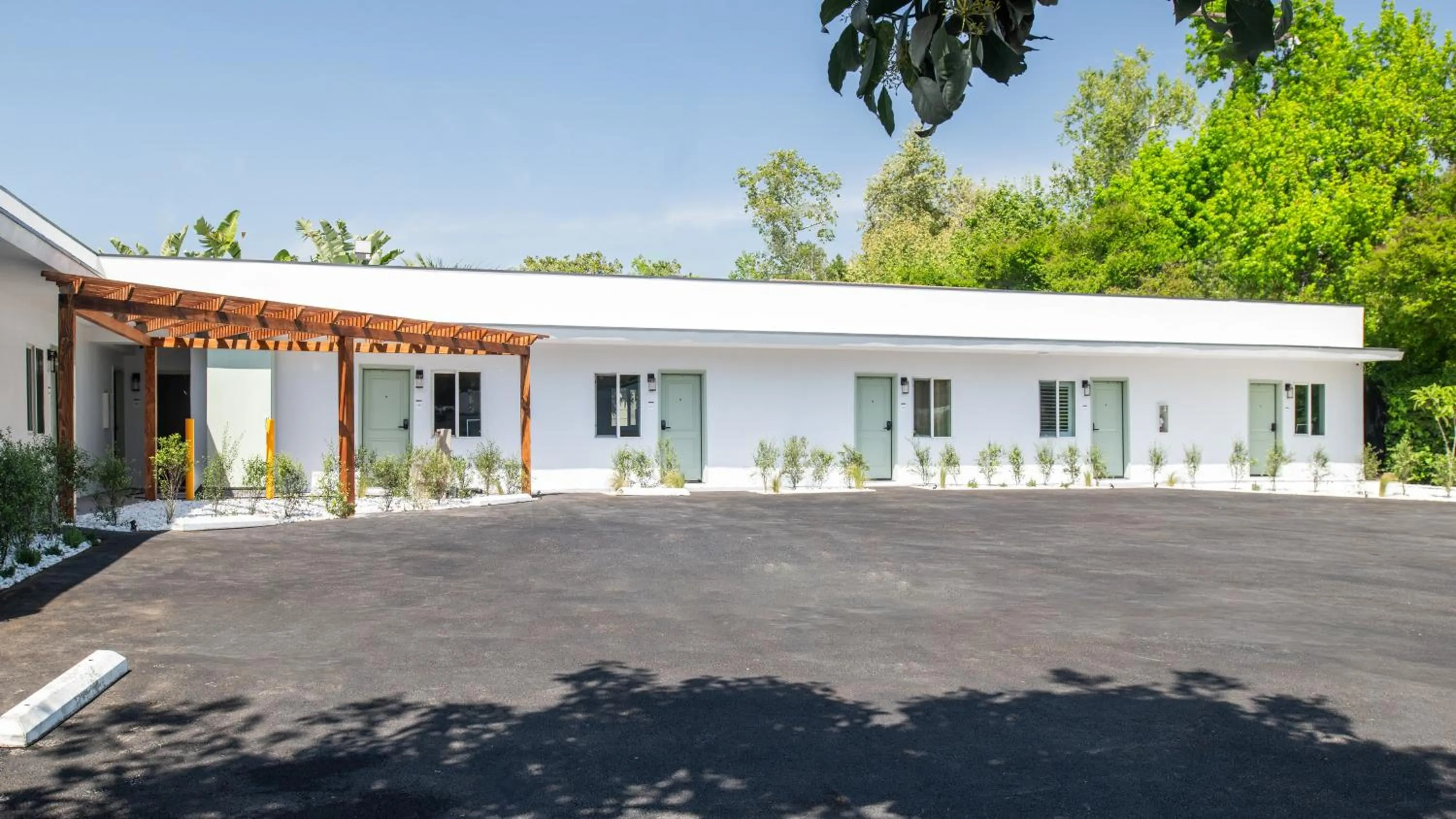 Day in The LEEF Hotel