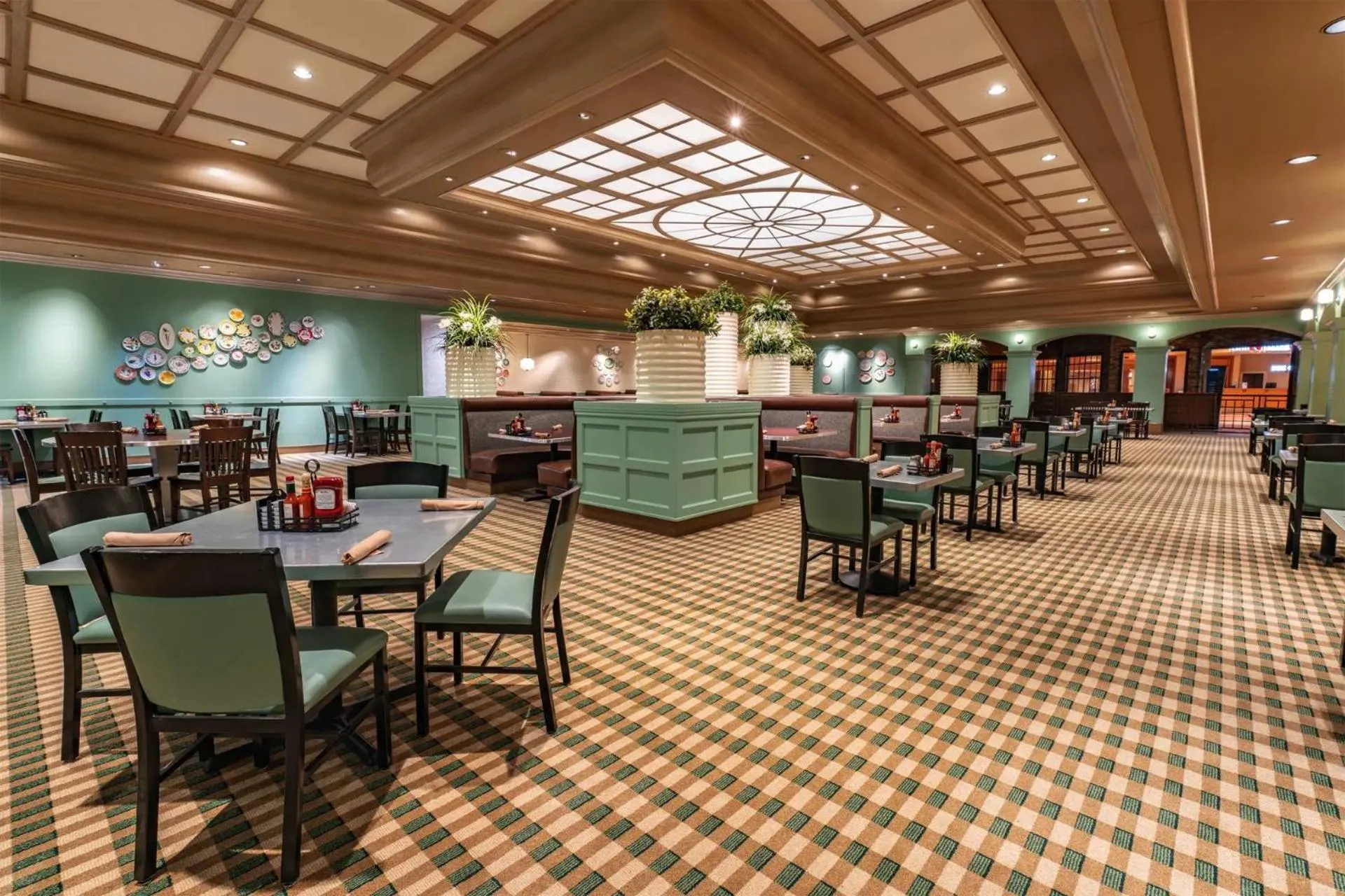 Restaurant/places to eat in Masquerade Tower at Rio Hotel & Casino