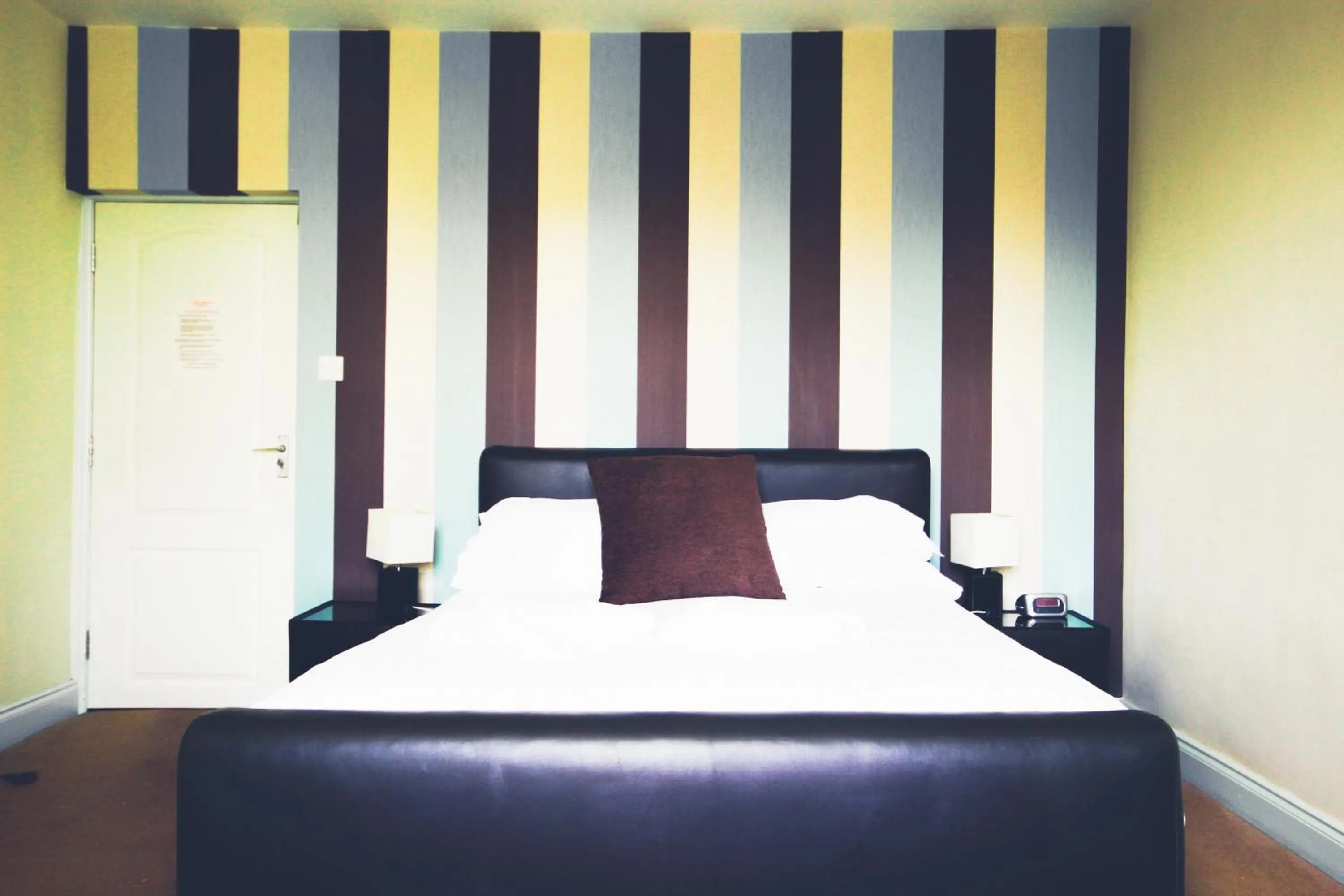 Bed in The Kings Arms