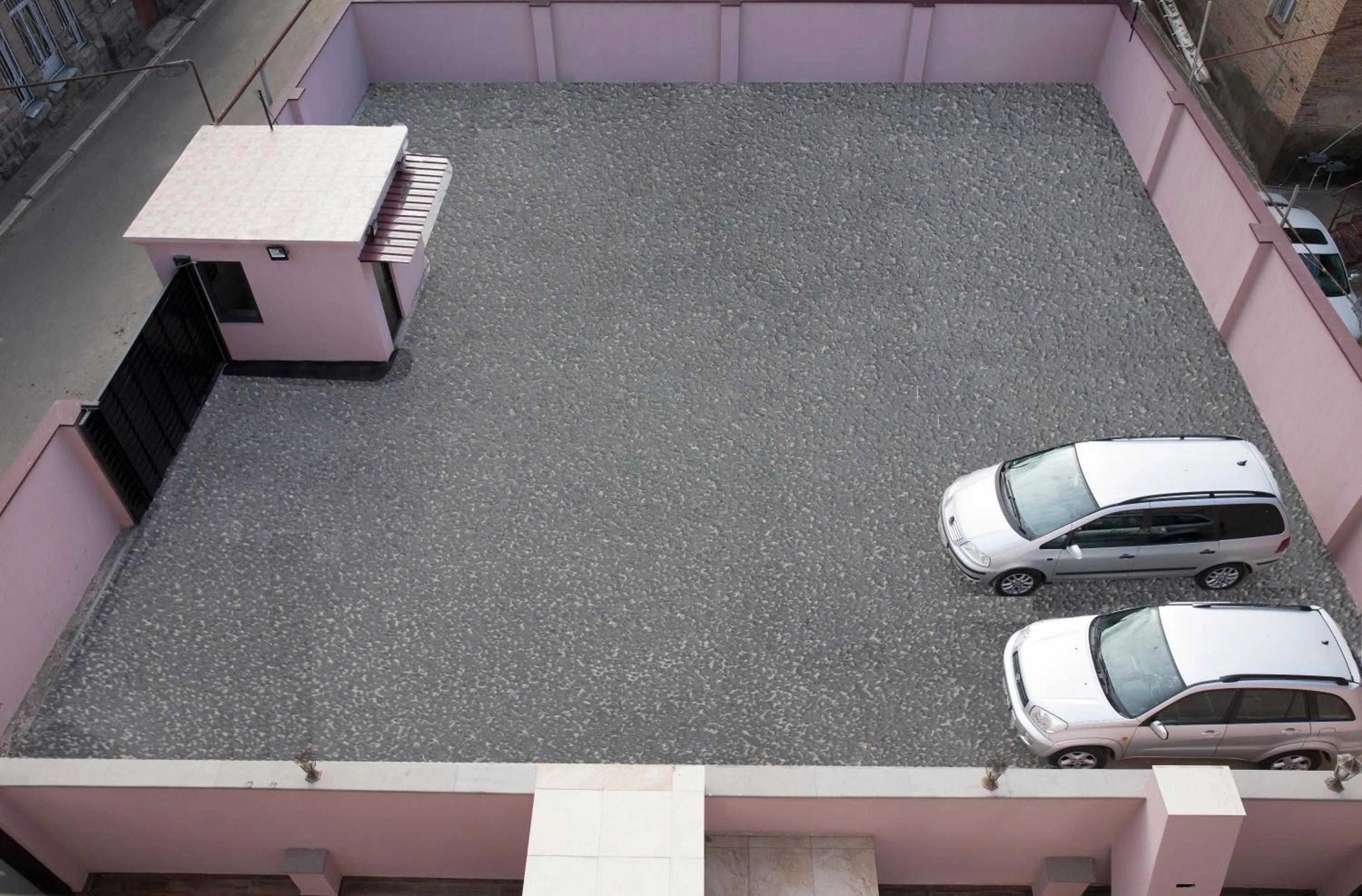 Parking in Marionn Hotel