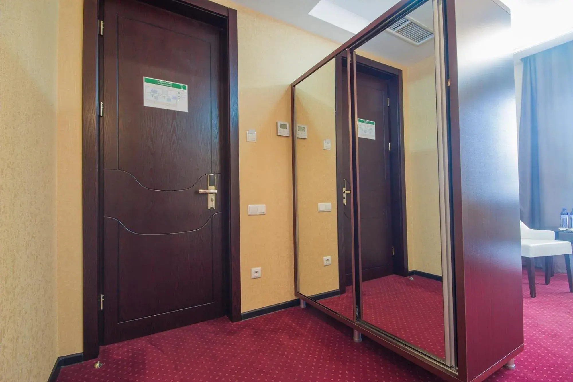 Bedroom in Marionn Hotel Bedroom in Marionn Hotel