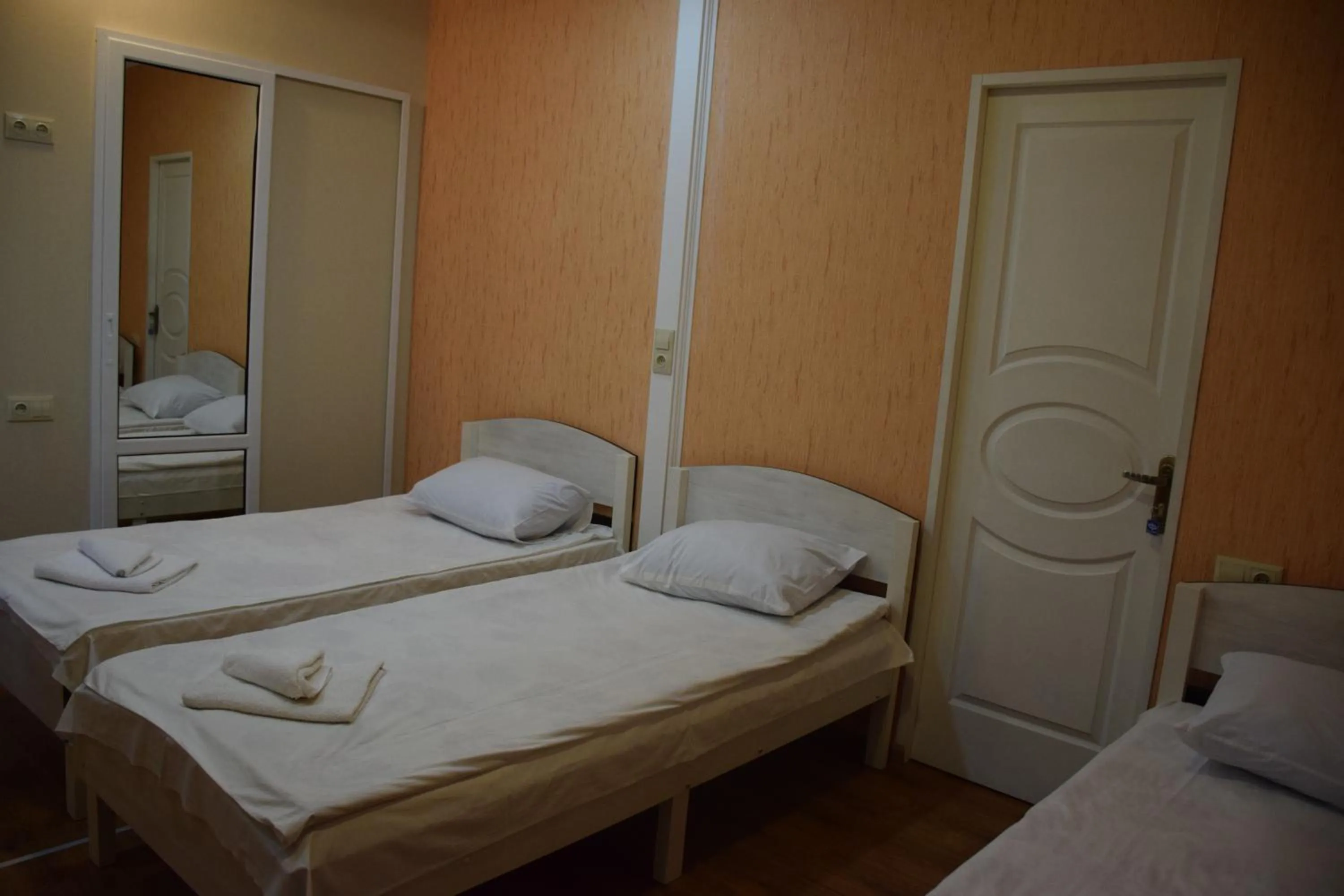 Photo of the whole room, Bed in Crossway Tbilisi Hotel