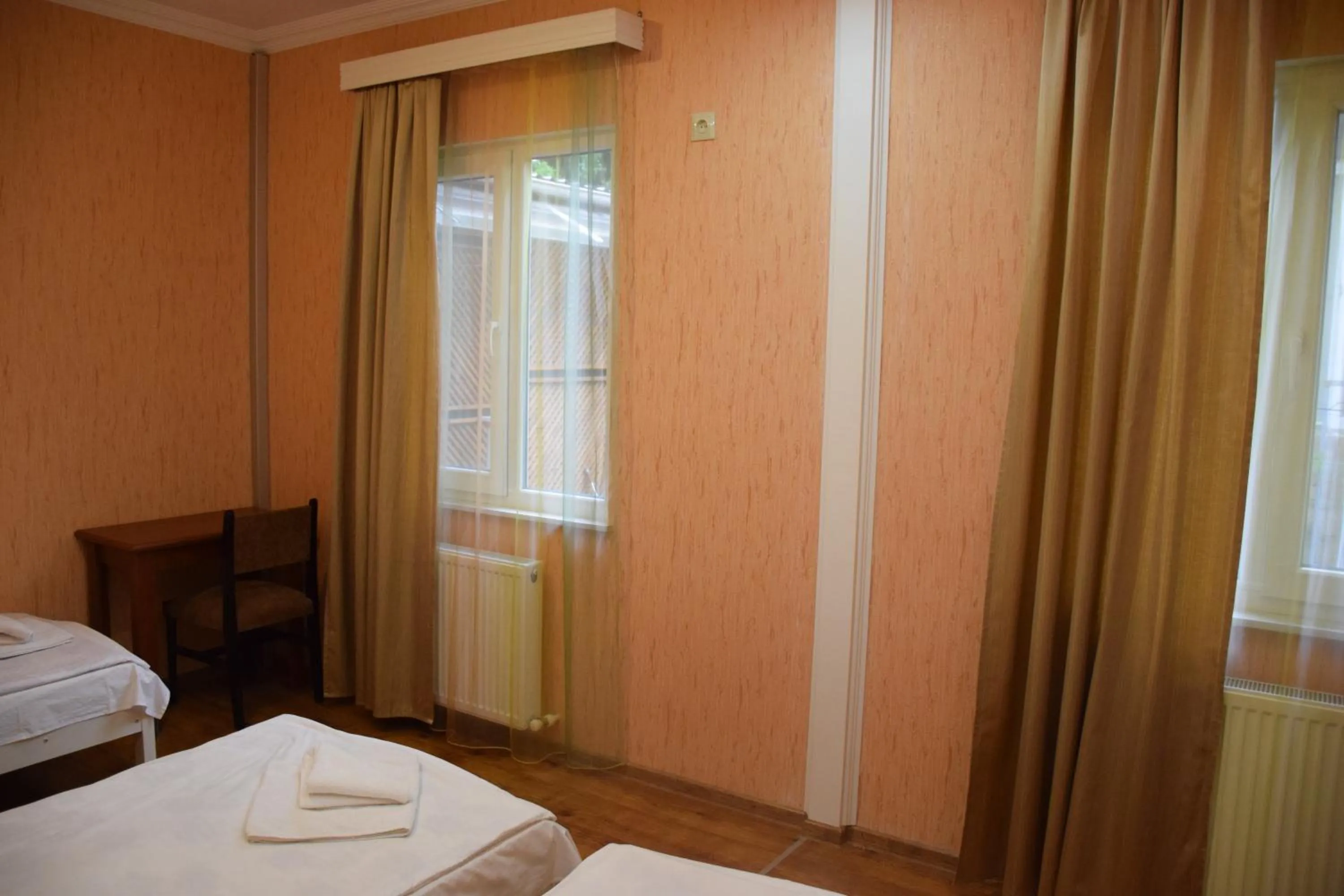 Photo of the whole room, Bed in Crossway Tbilisi Hotel