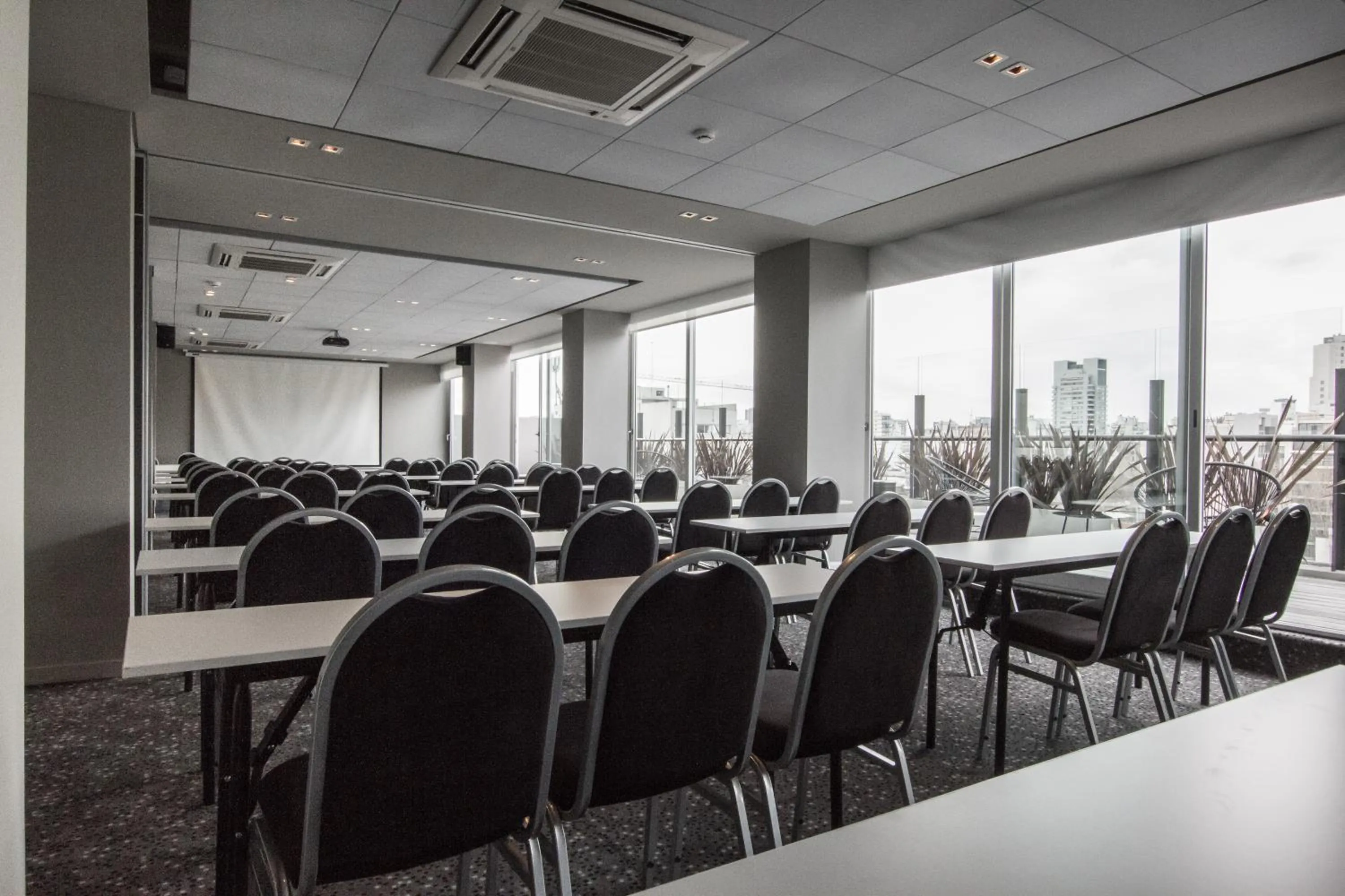 Meeting/conference room in CasaSur Palermo Hotel