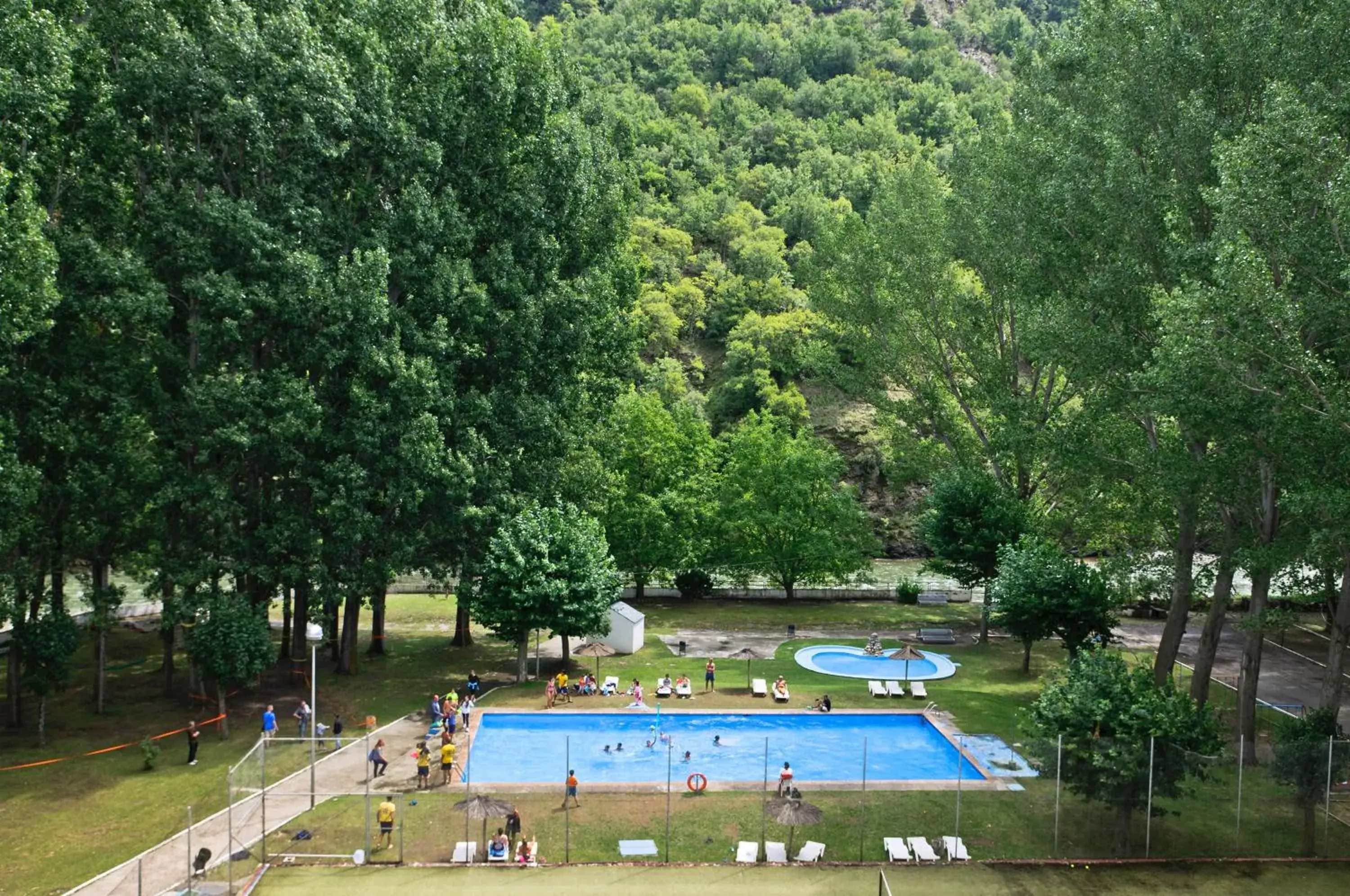 Swimming pool in Hotel SNÖ Condes del Pallars Swimming pool in Hotel SNÖ Condes del Pallars
