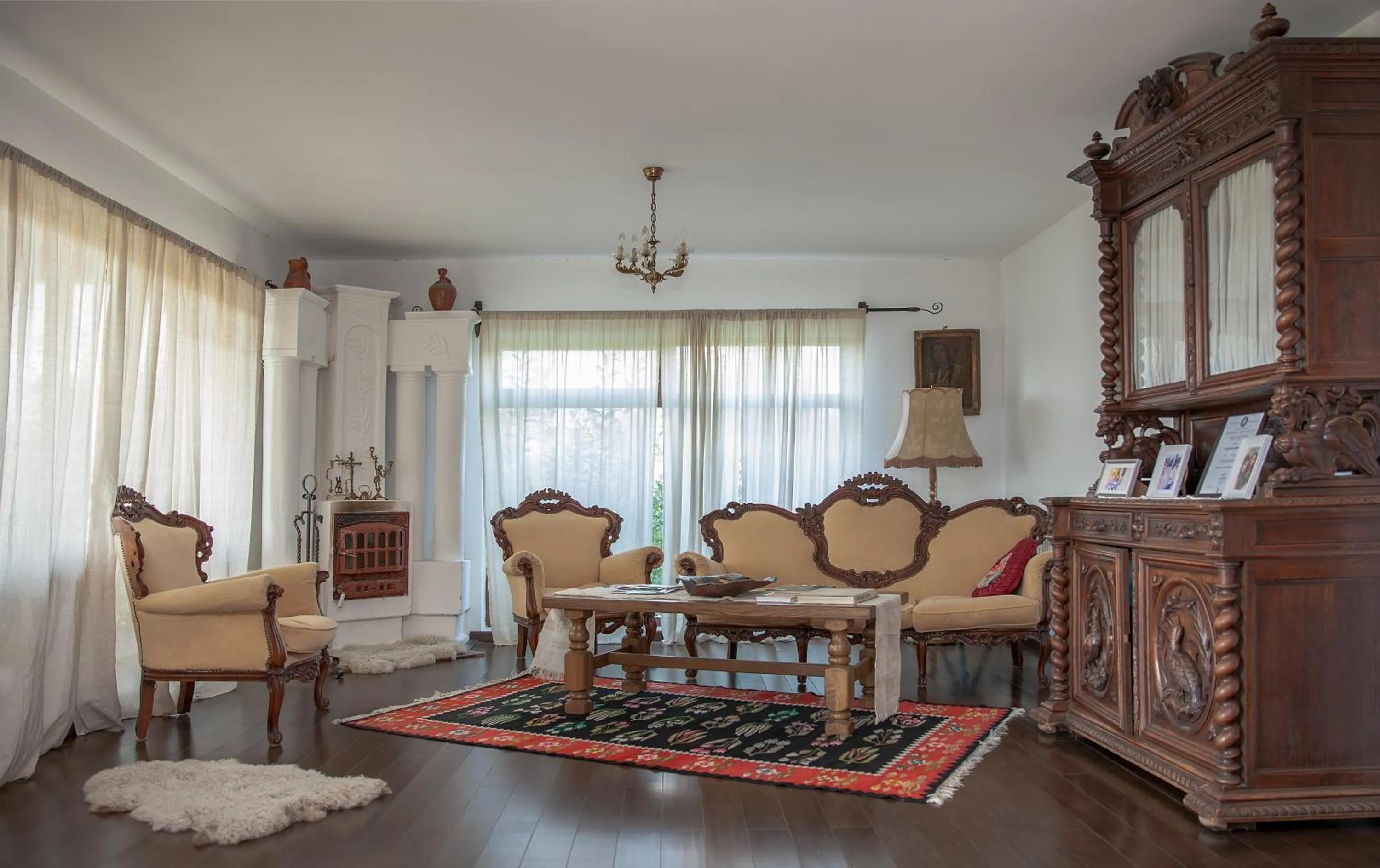Lobby or reception in Conacul Paloși