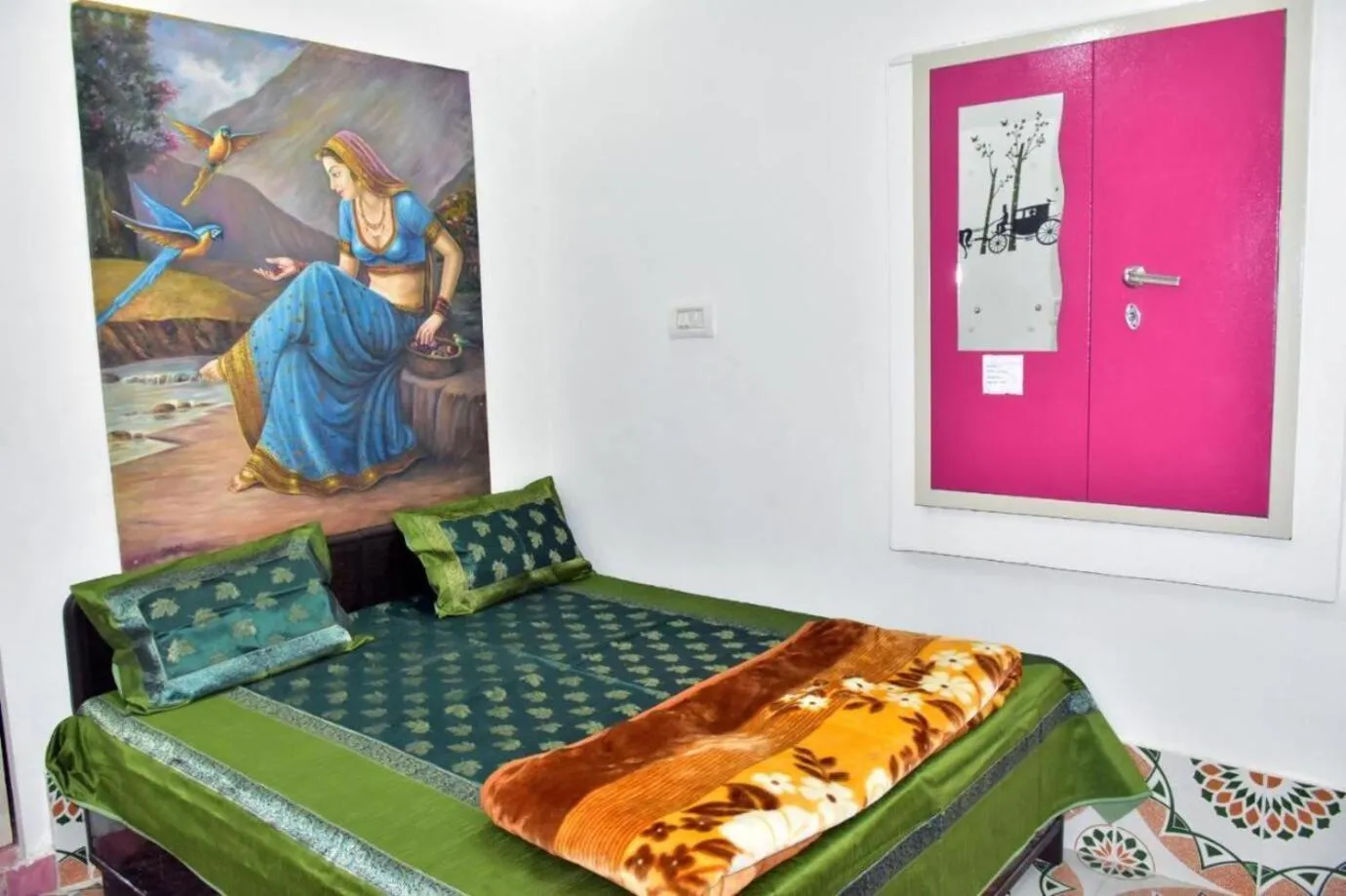 Double Room with Private Bathroom in S'K GT House ' complete Home stay