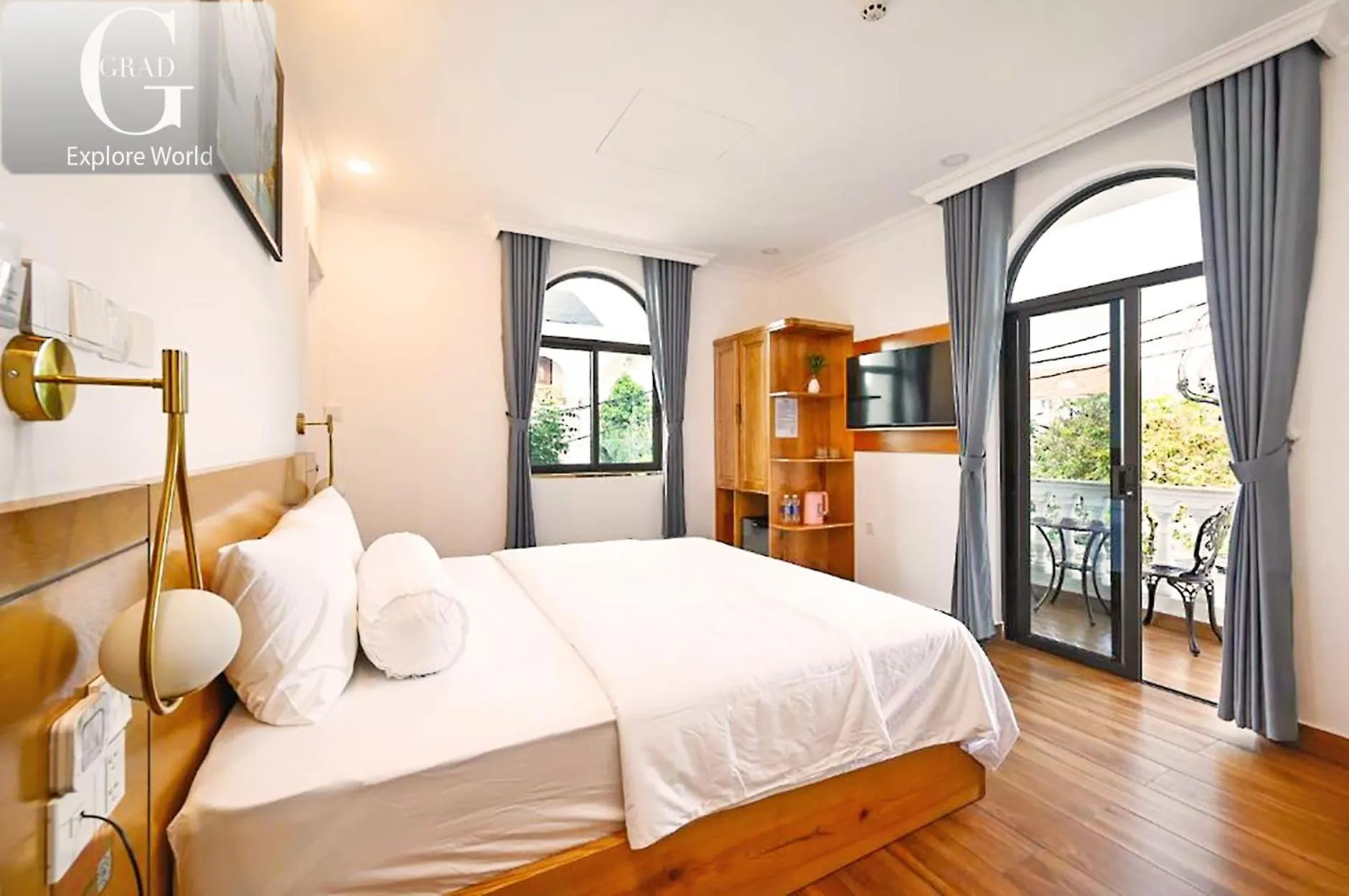 Photo of the whole room in Ly Ly Hotel 2