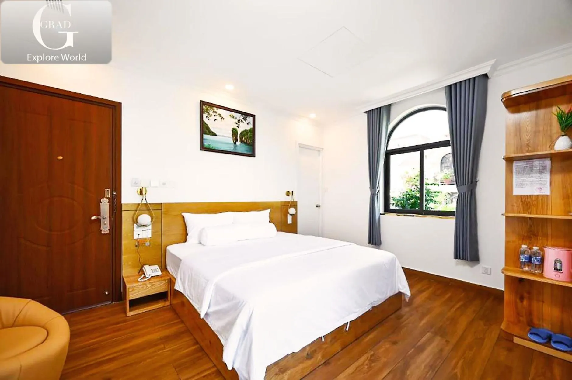 Bed in Ly Ly Hotel 2