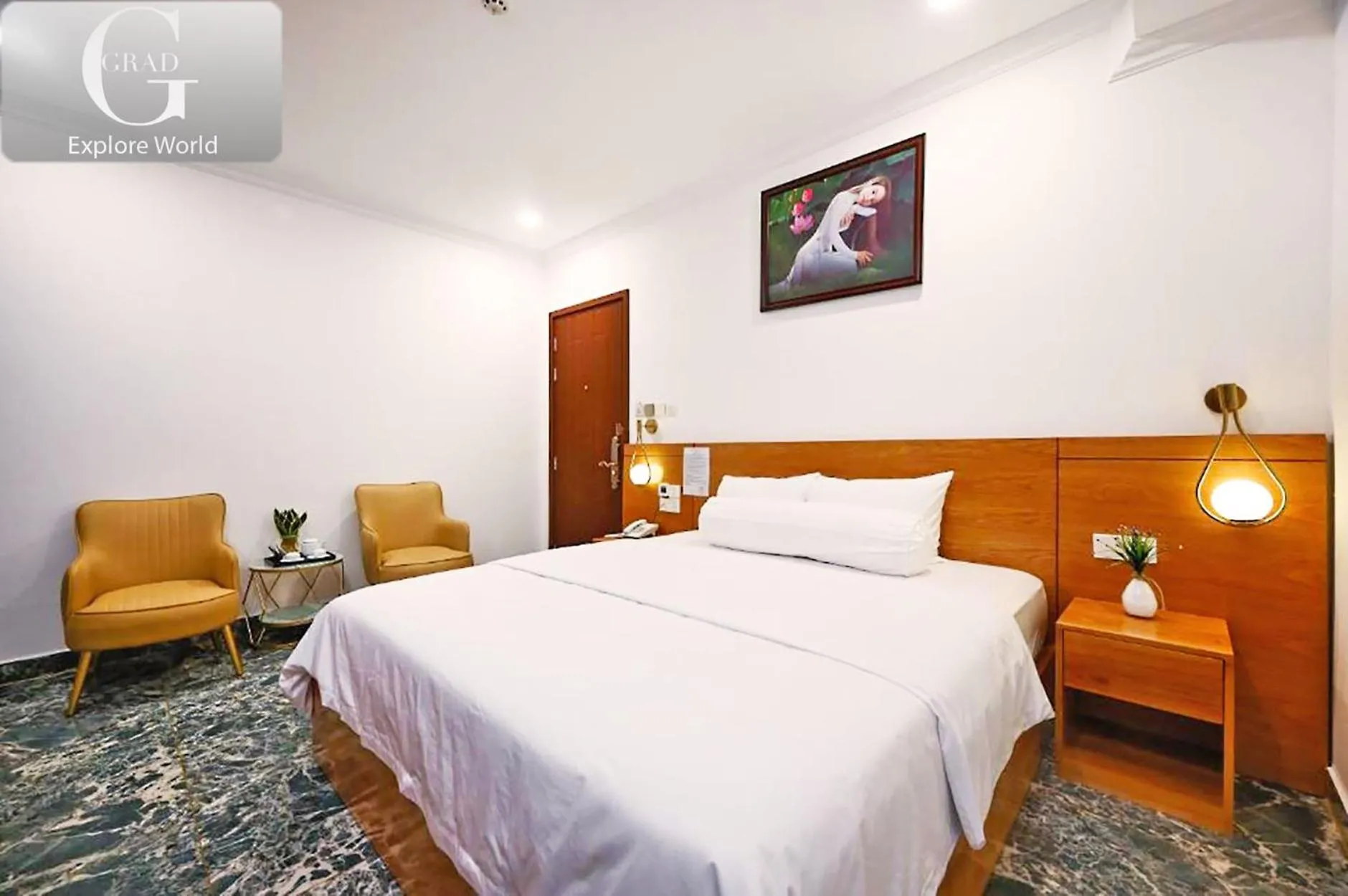 Bed in Ly Ly Hotel 2