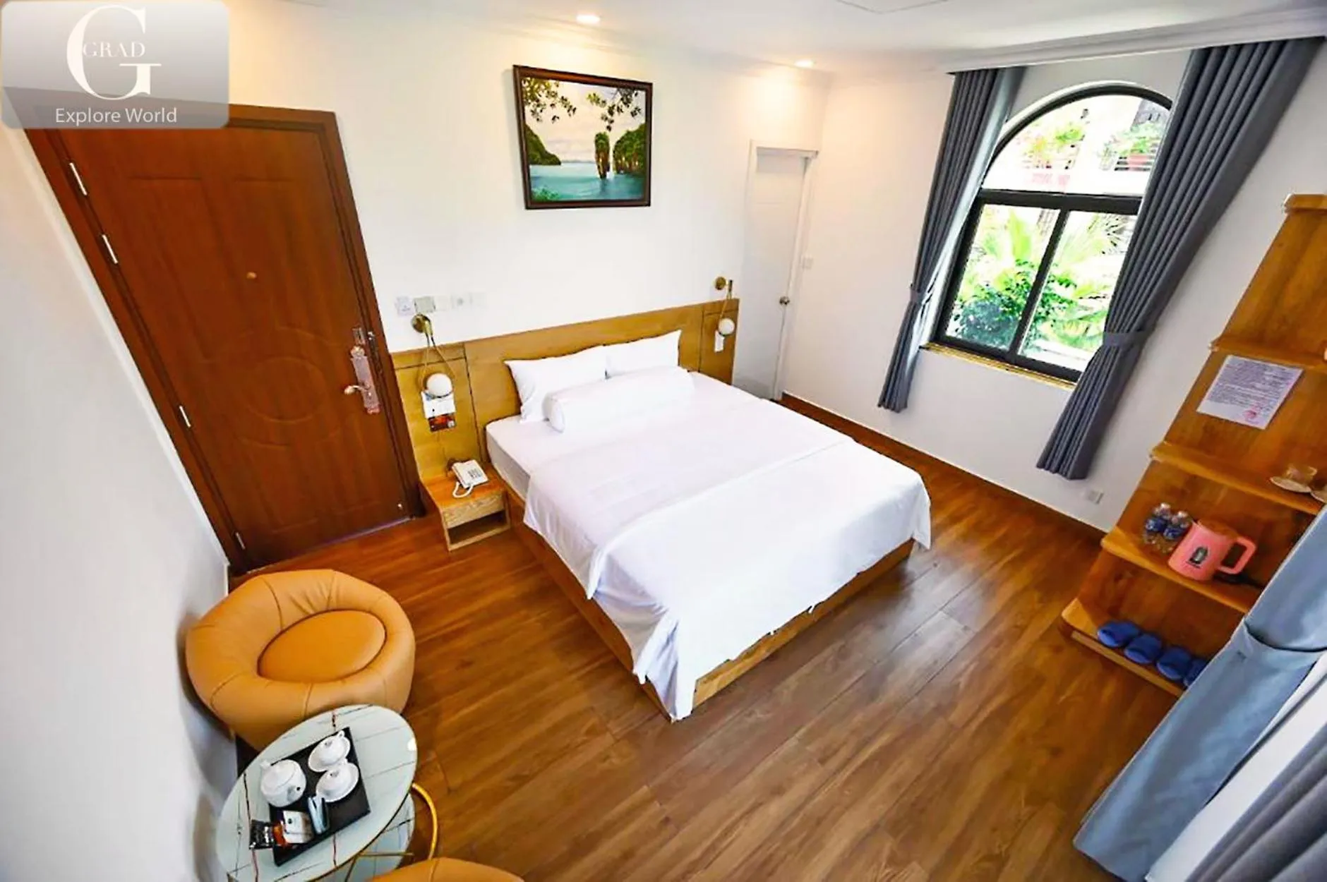 Bed in Ly Ly Hotel 2