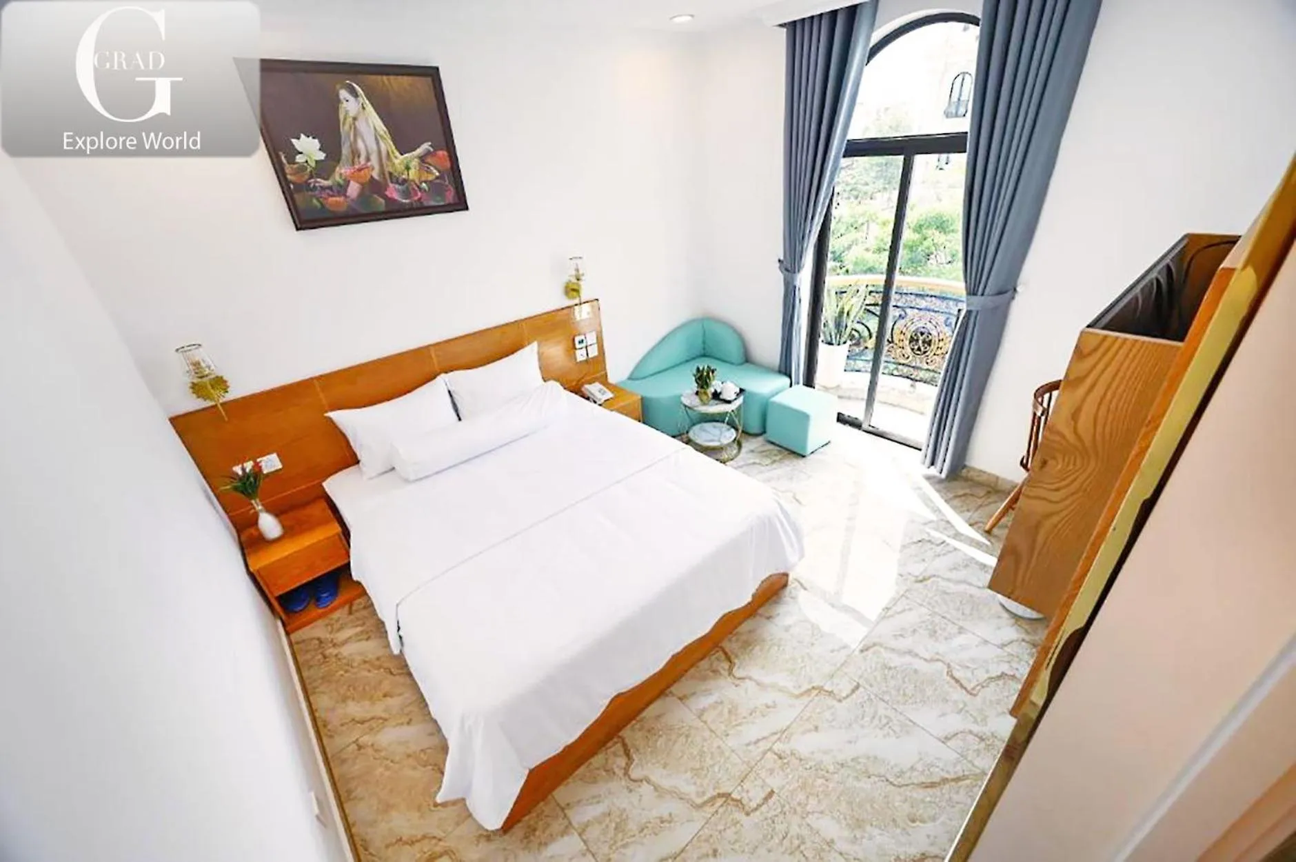 Bed in Ly Ly Hotel 2