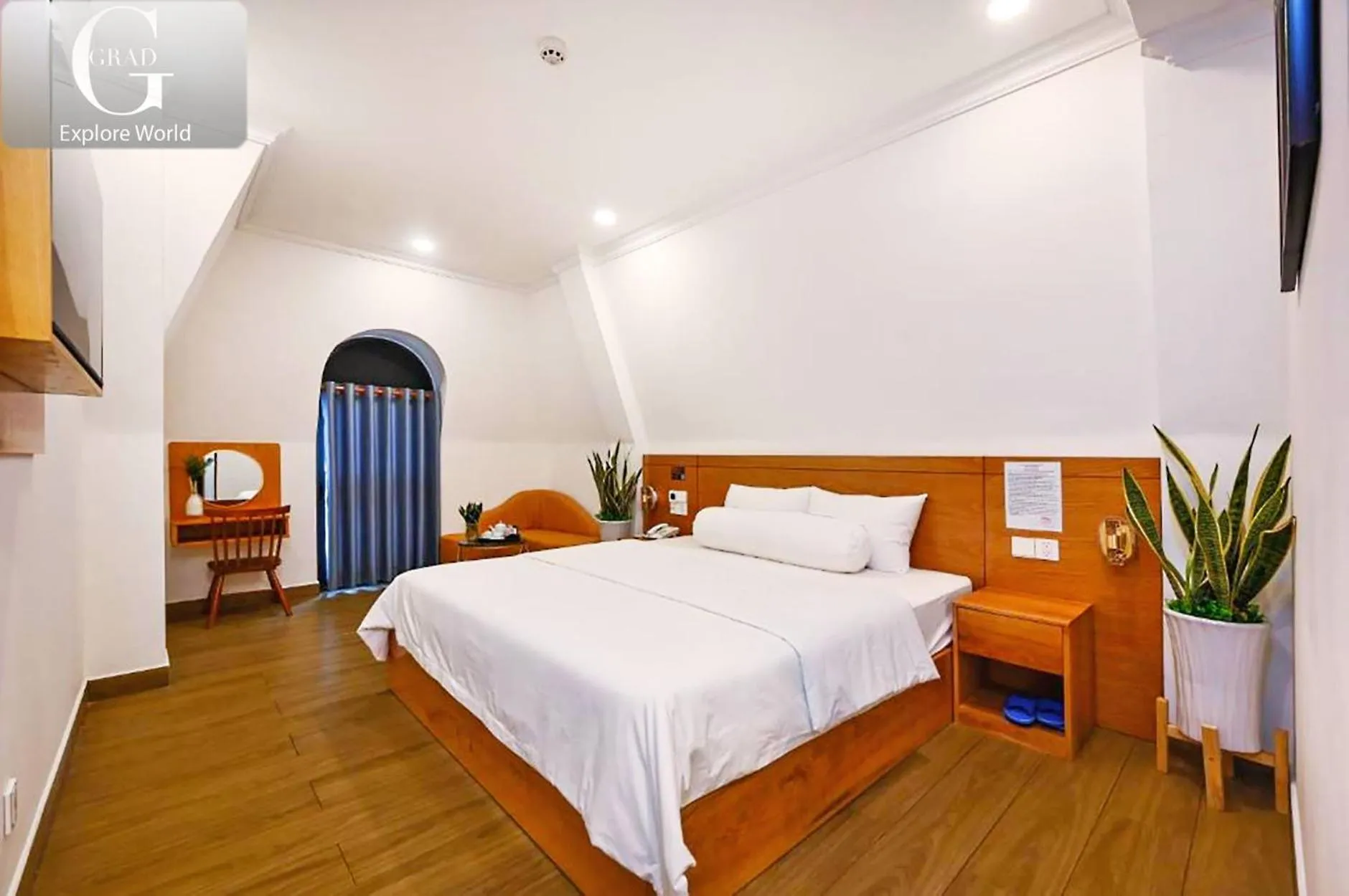 Bed in Ly Ly Hotel 2