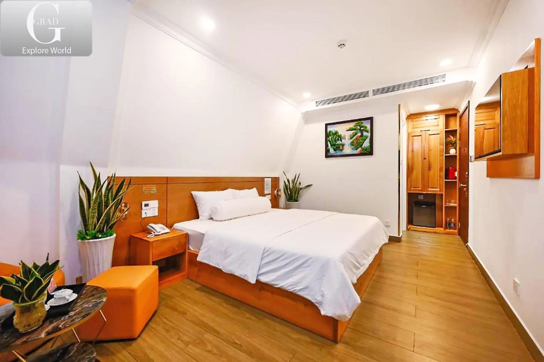 Bed in Ly Ly Hotel 2