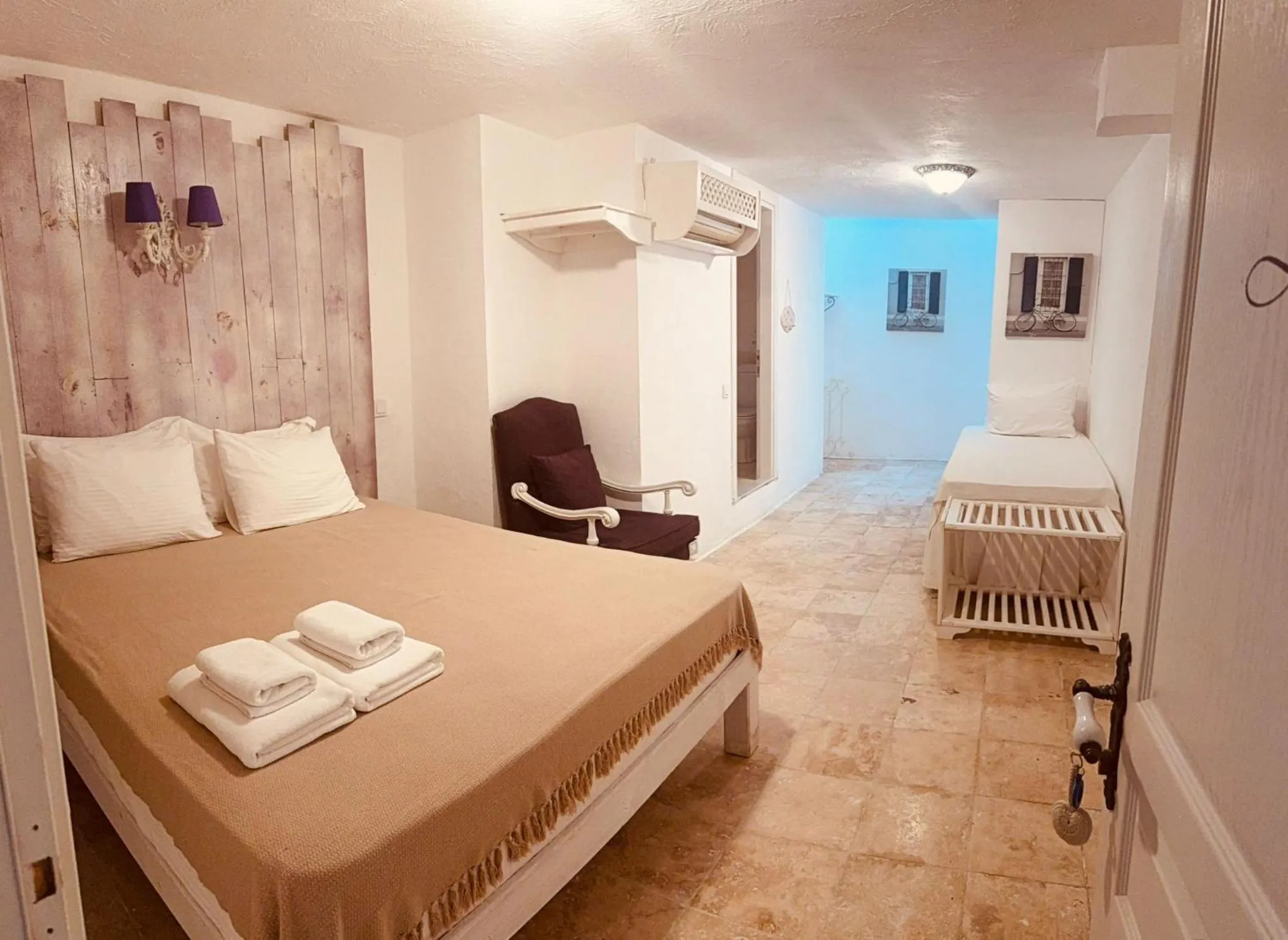 Bed in Pera Alaçatı