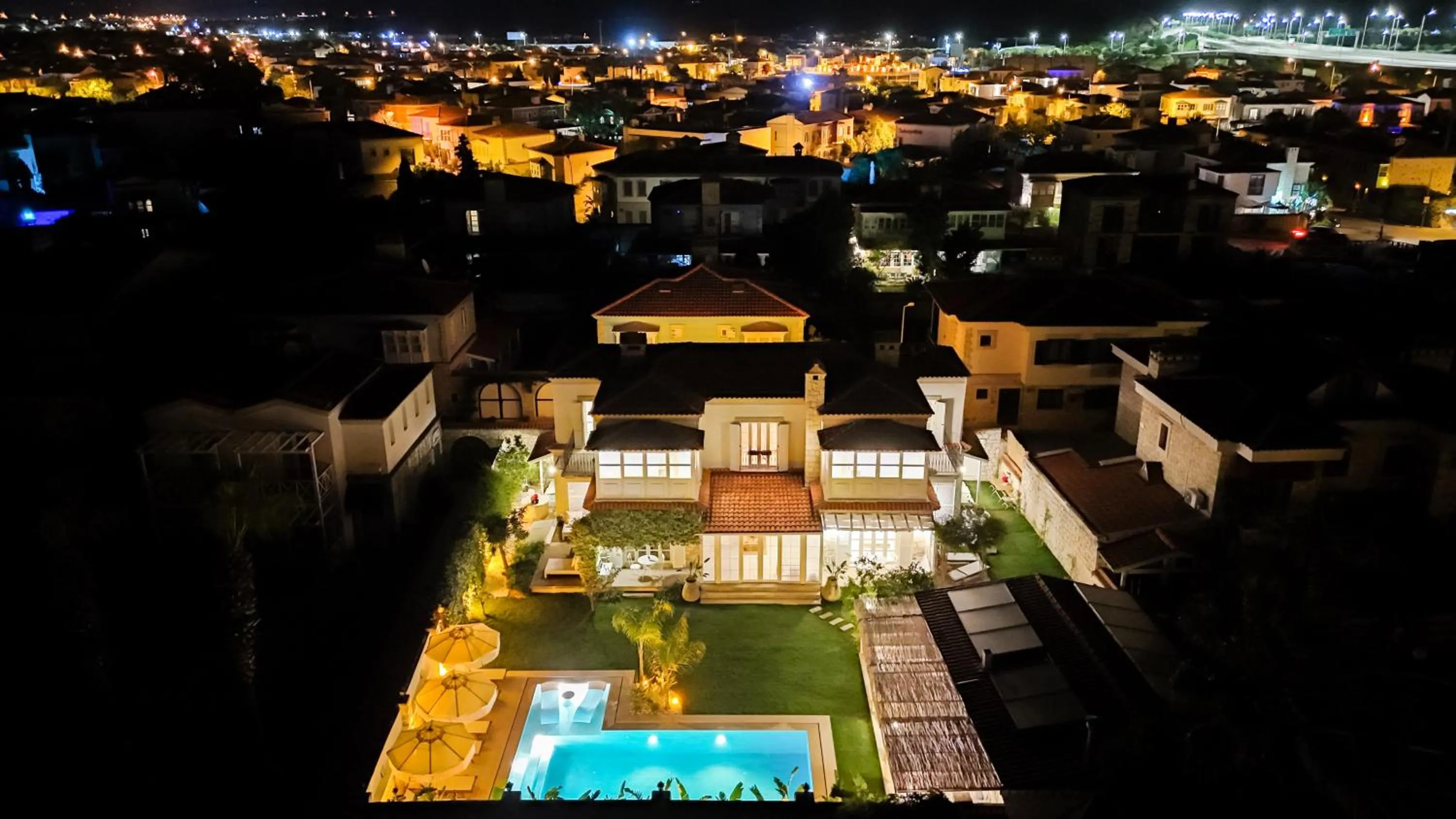 Night in Pera Alaçatı