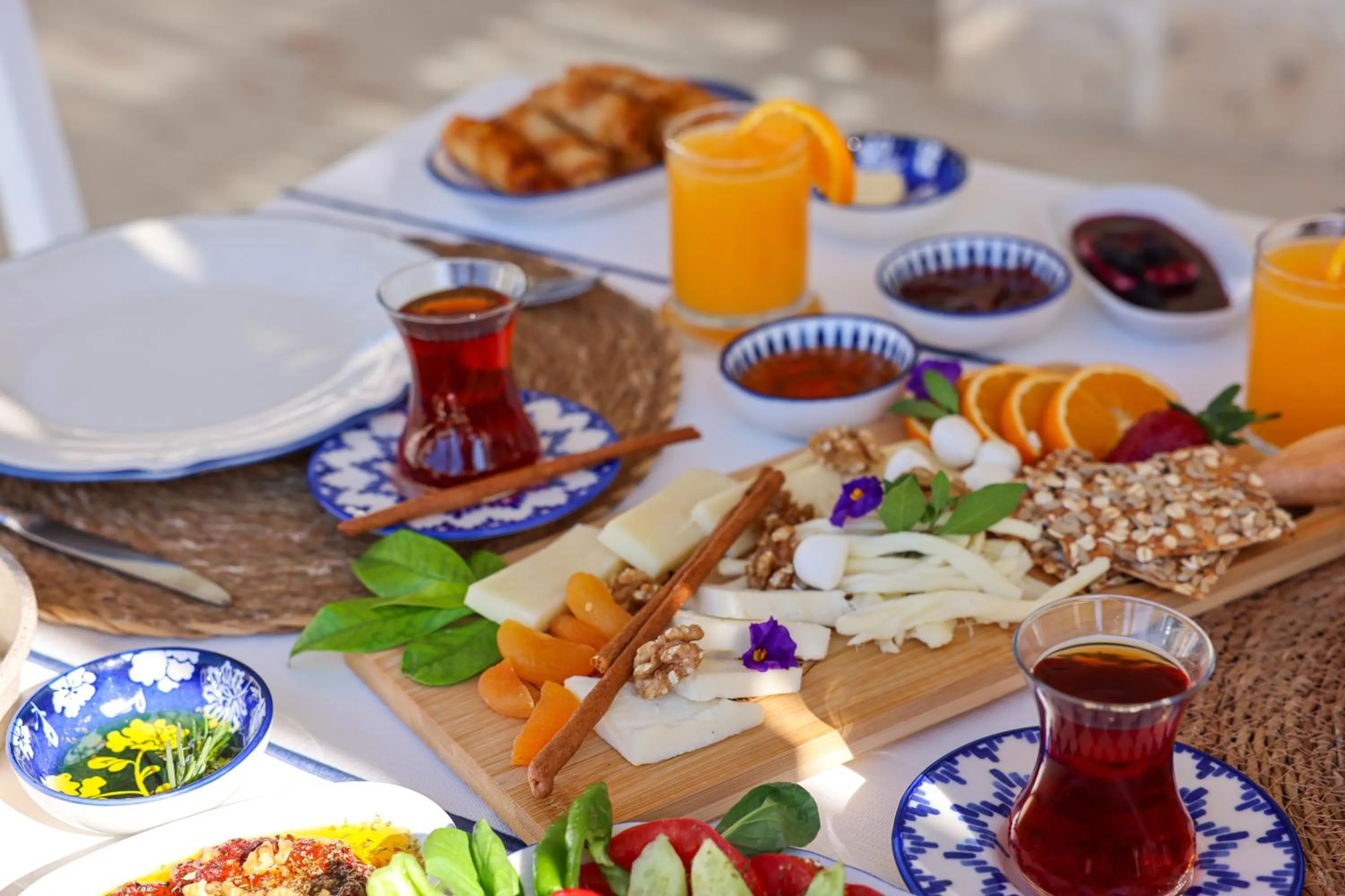 Breakfast in Pera Alaçatı