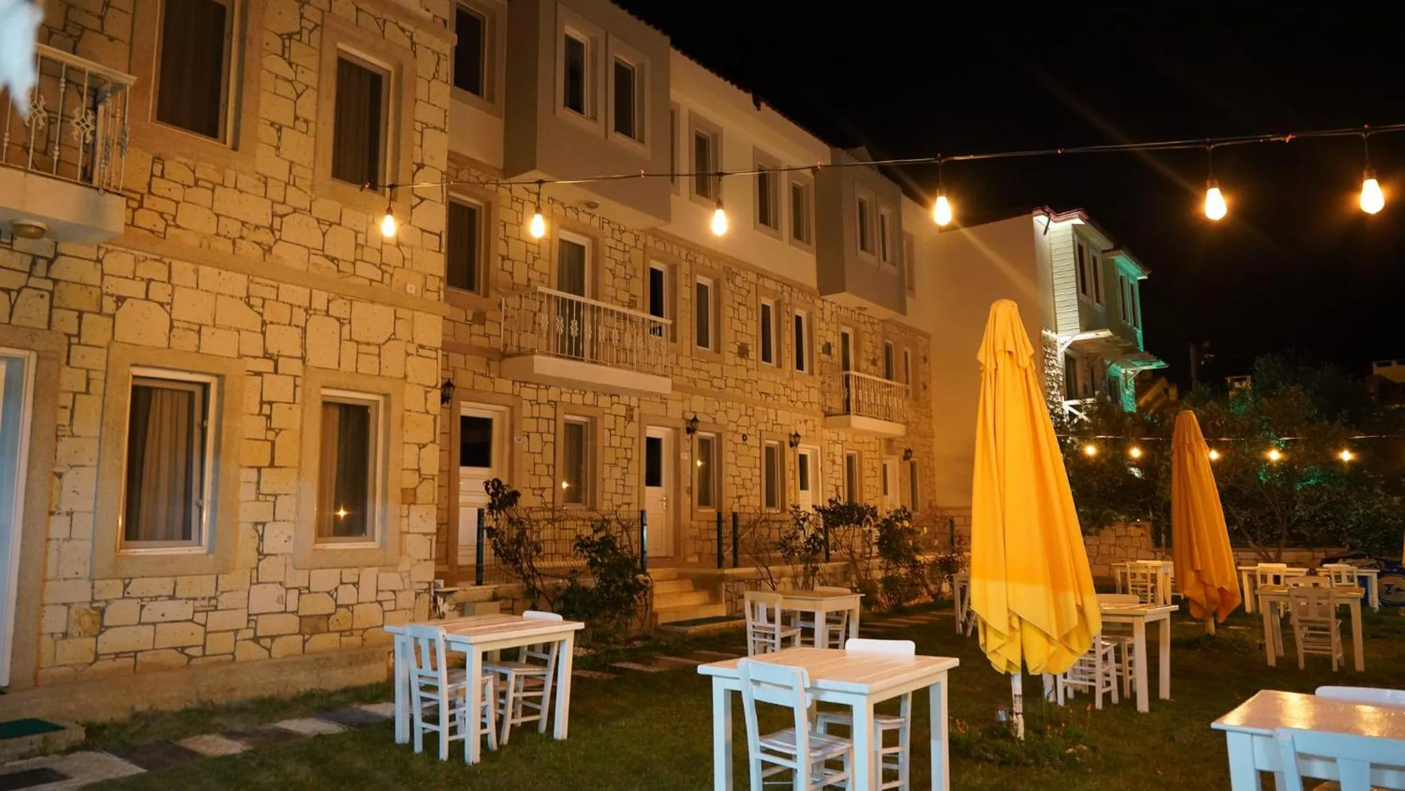 Property building in Limonata Bozcaada ex Vina Garden