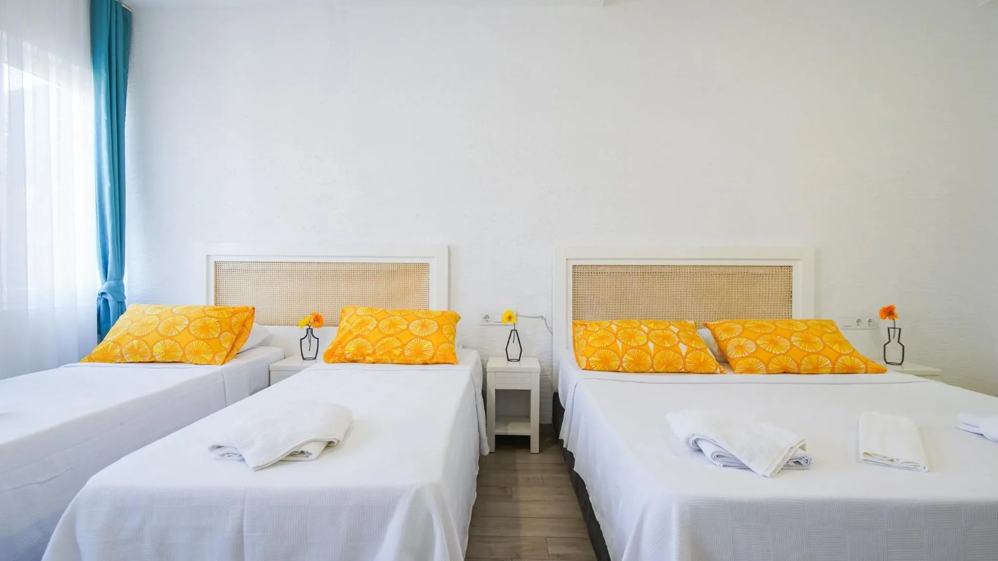 Bed in Limonata Bozcaada ex Vina Garden