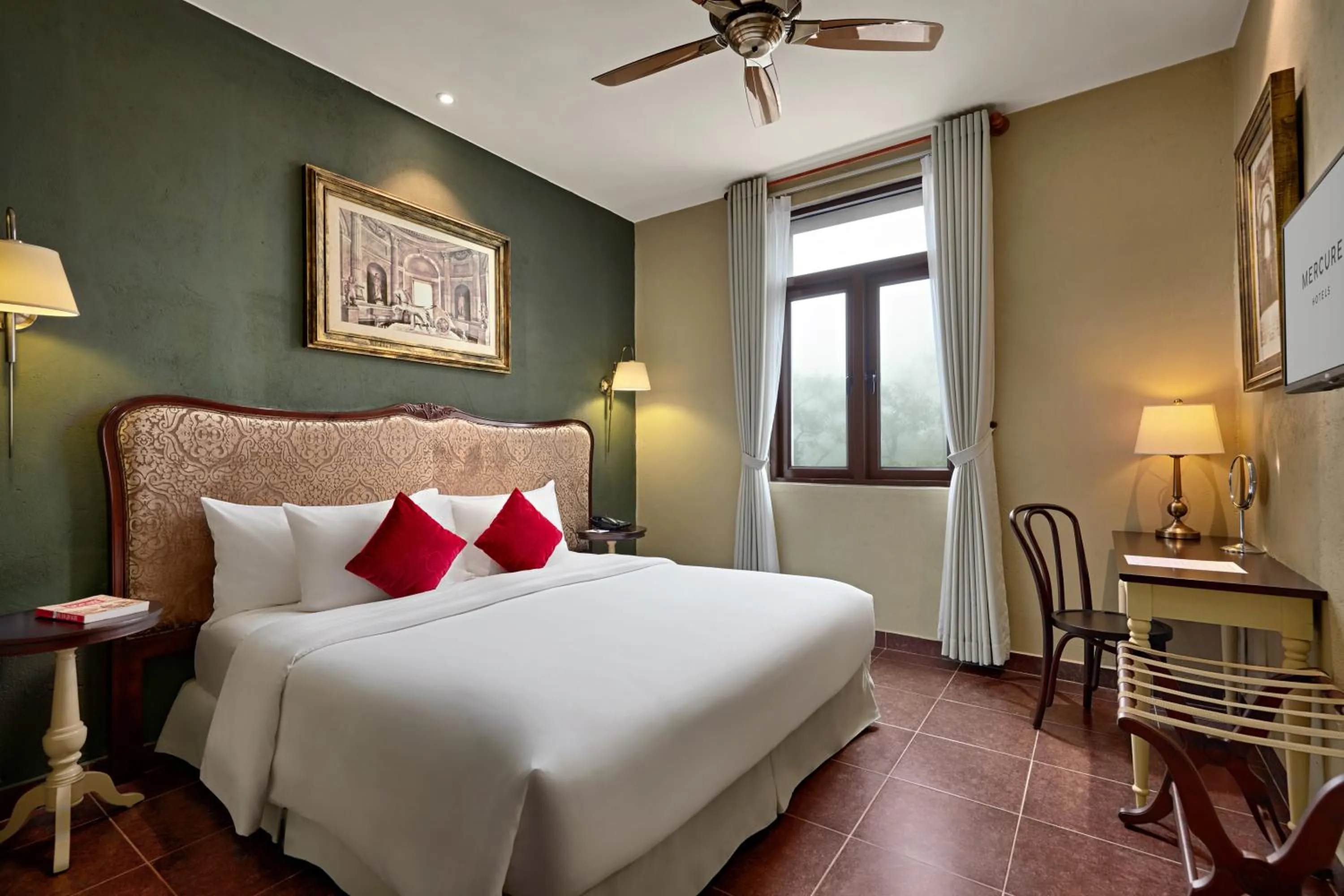 Bedroom, Bed in Mercure Danang French Village Bana Hills