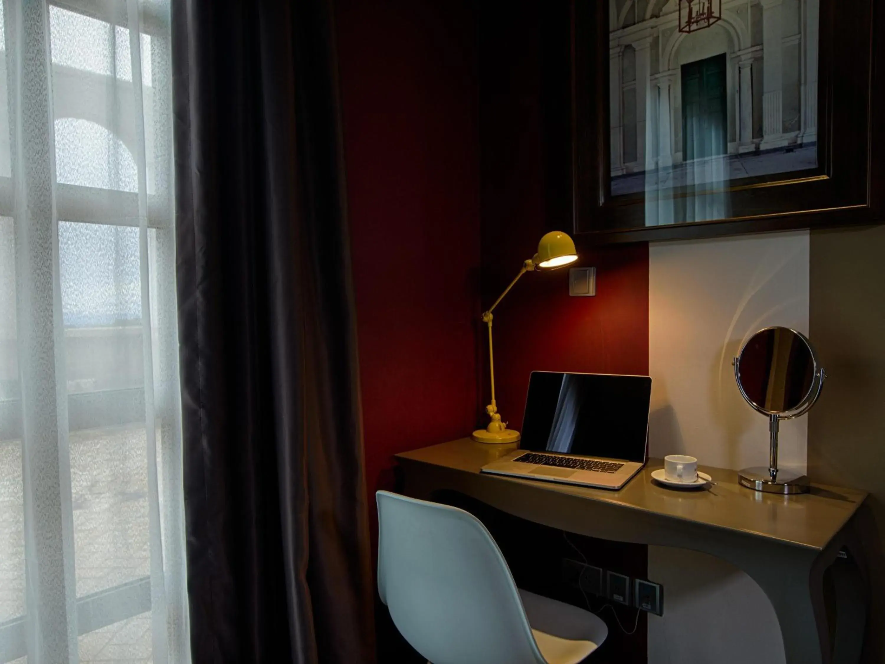 Standard Twin Room in Mercure Danang French Village Bana Hills Standard Twin Room in Mercure Danang French Village Bana Hills