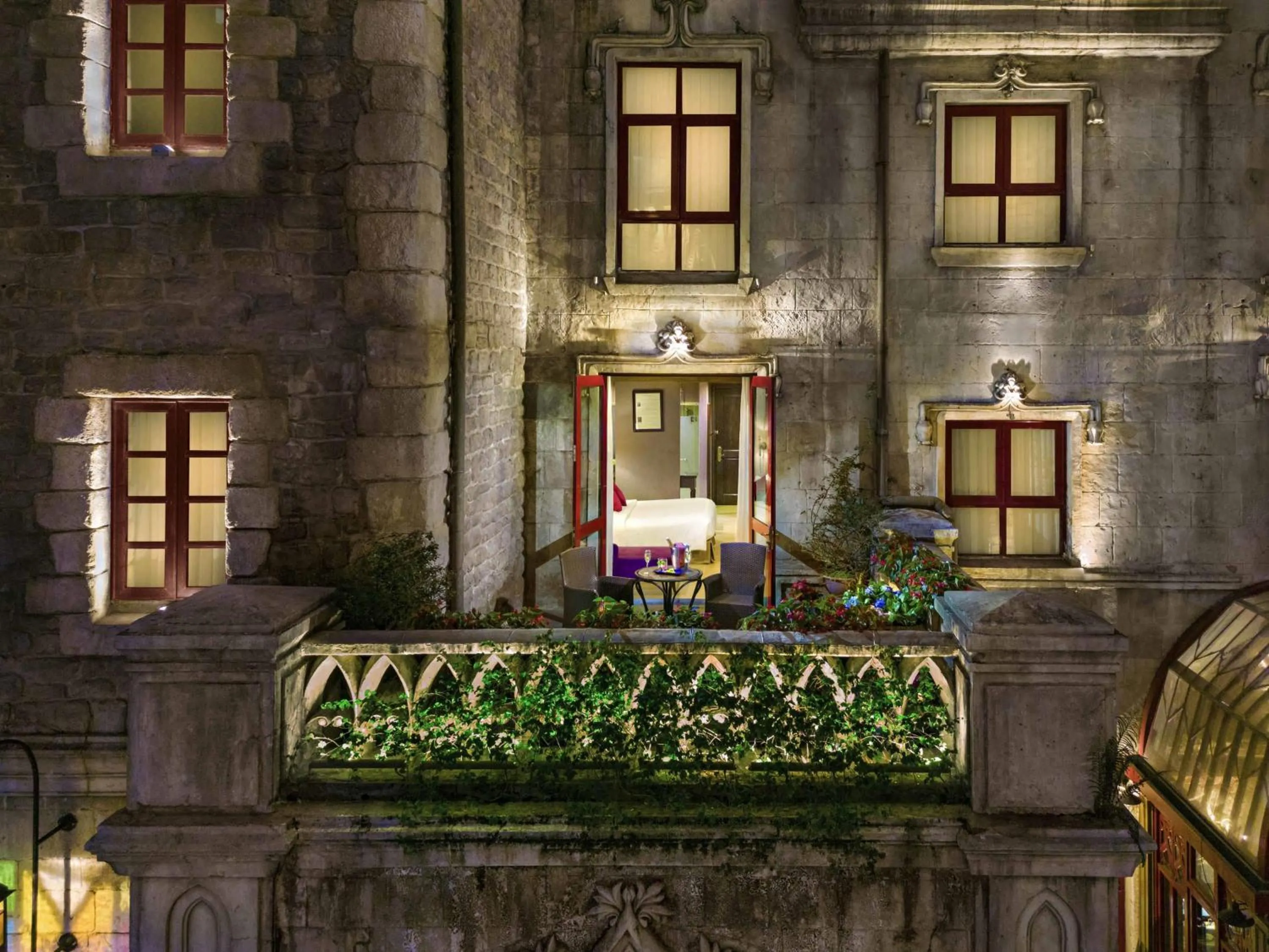 Bedroom in Mercure Danang French Village Bana Hills