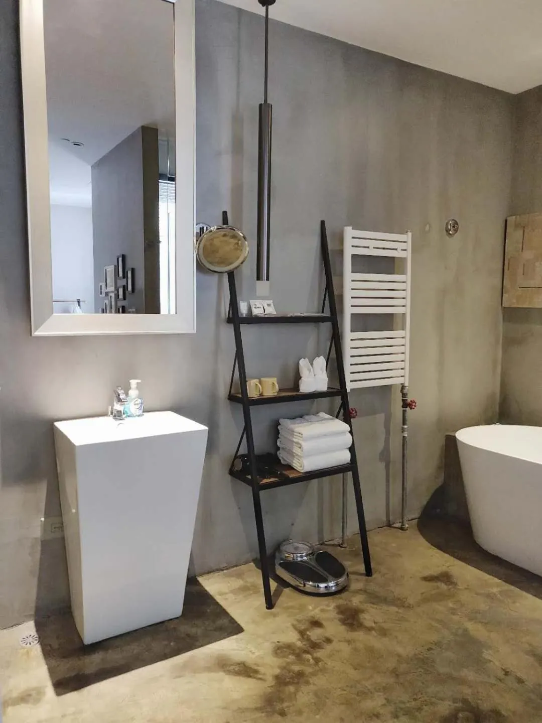 Bathroom in Time Tunnel Designer Hotel Xi'an