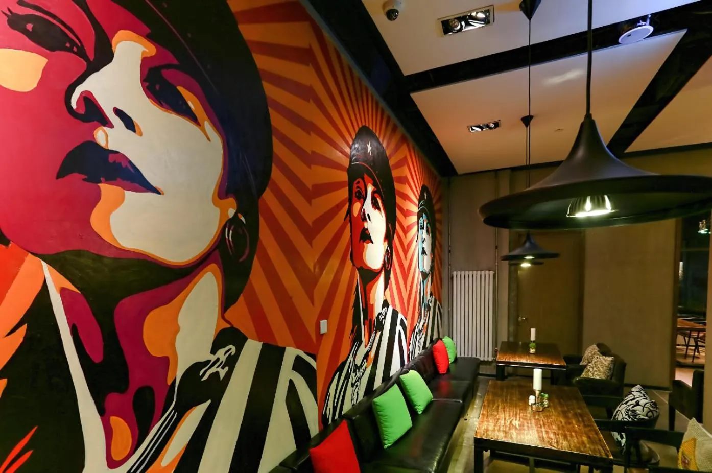 Restaurant/places to eat in Time Tunnel Designer Hotel Xi'an