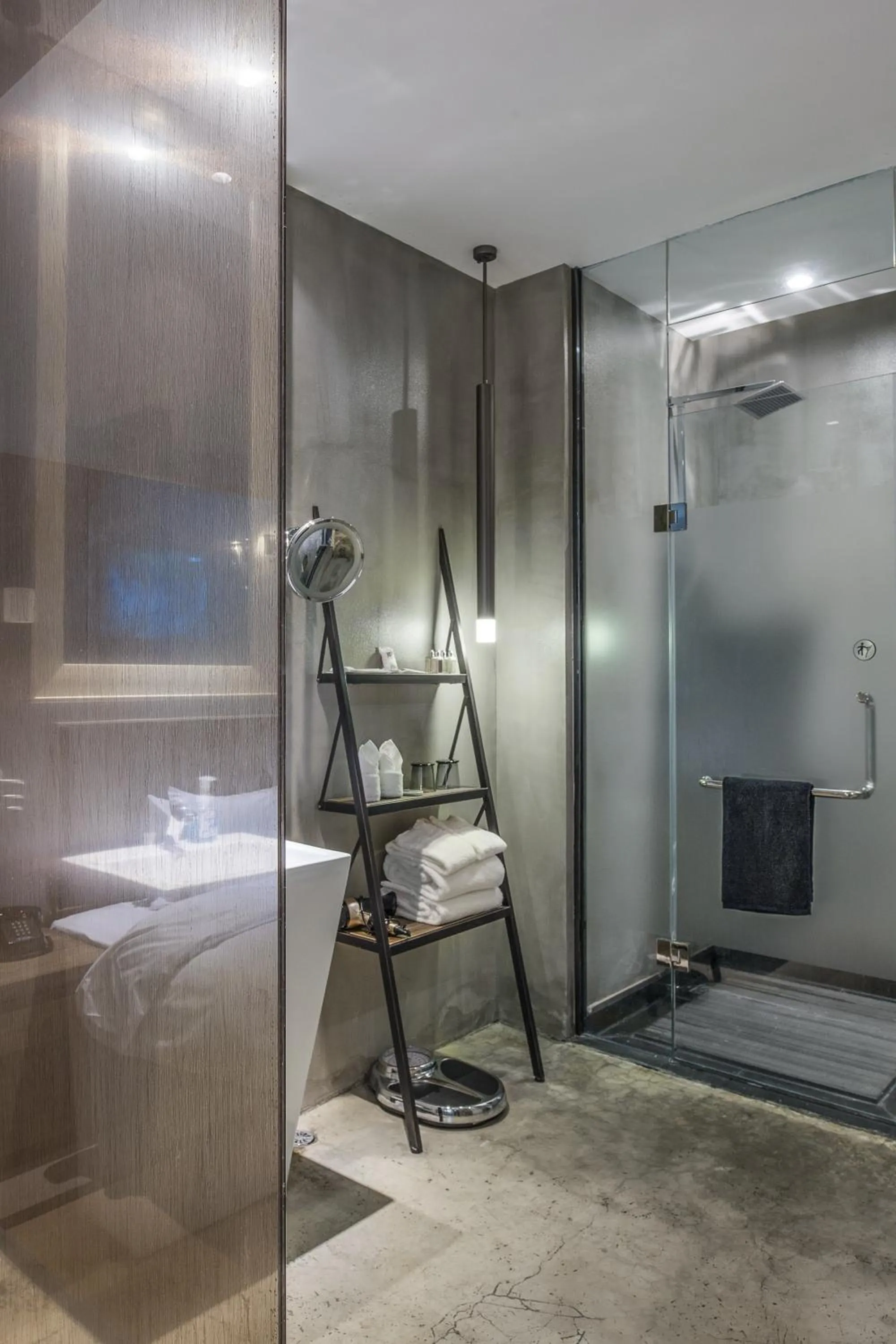 Toilet in Time Tunnel Designer Hotel Xi'an