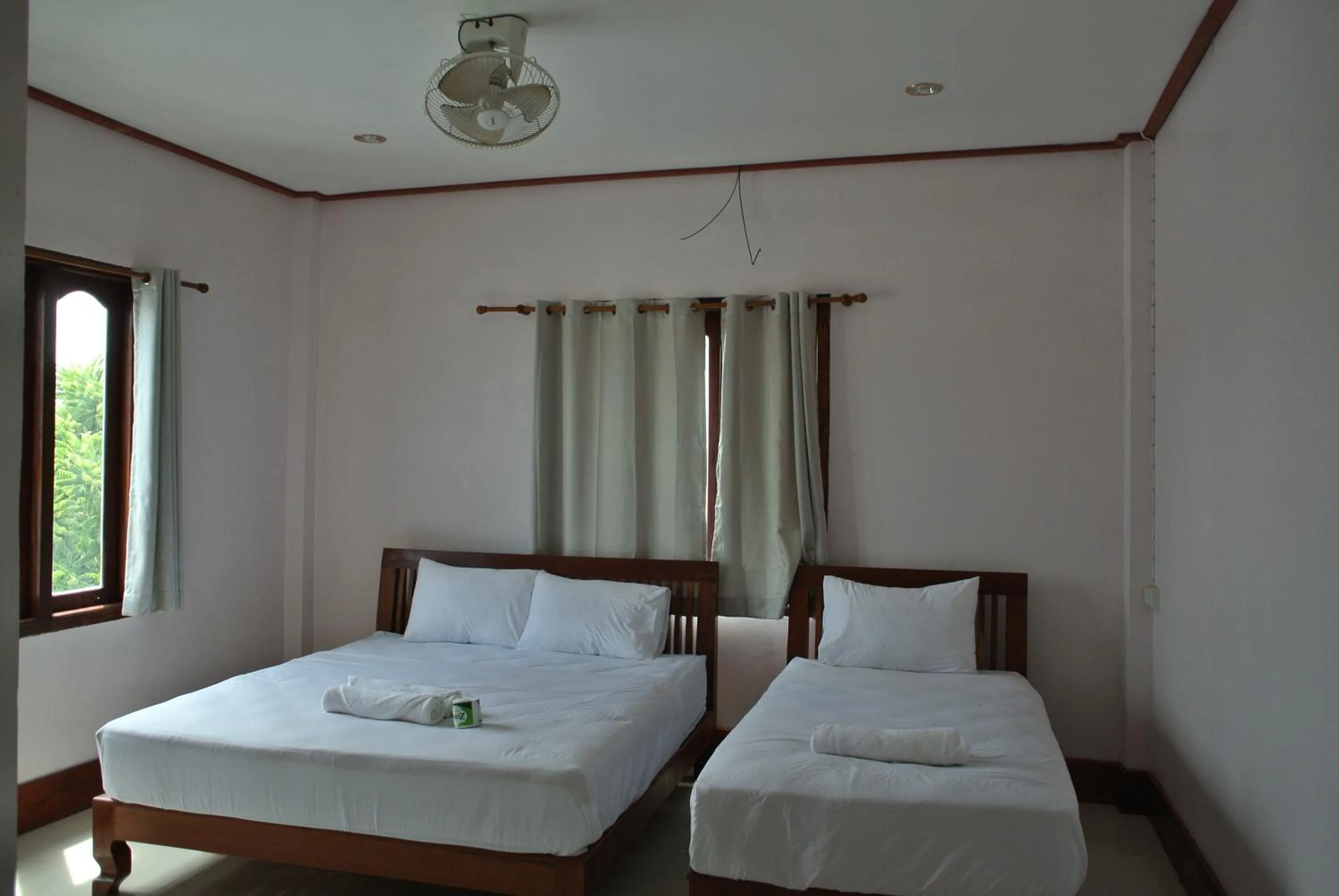 Bed in Mama Leurth Sunset Guesthouse