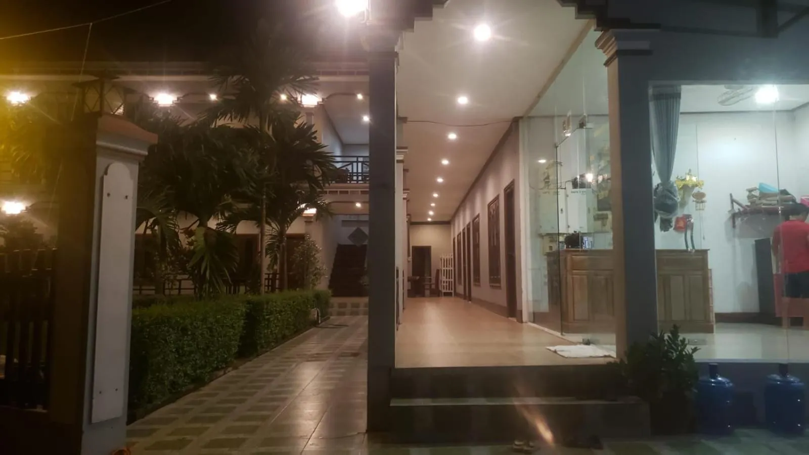 Mama Leurth Sunset Guesthouse