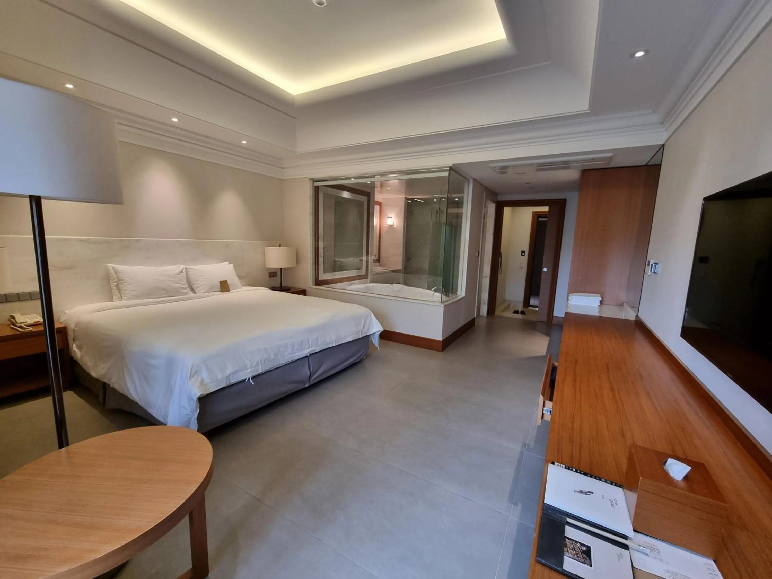 Bed in Pinegrove Hotel