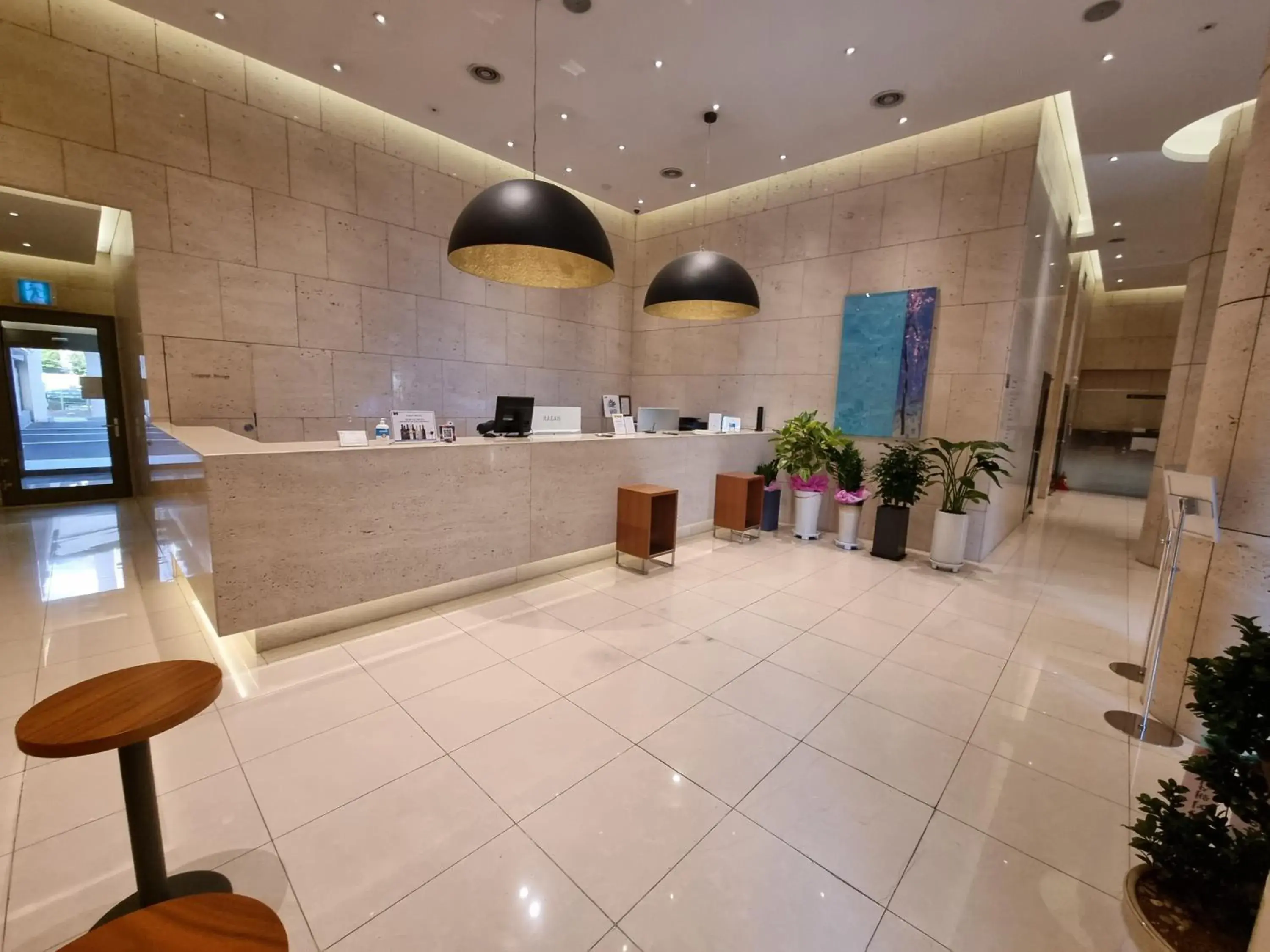 Lobby or reception in Pinegrove Hotel Lobby or reception in Pinegrove Hotel