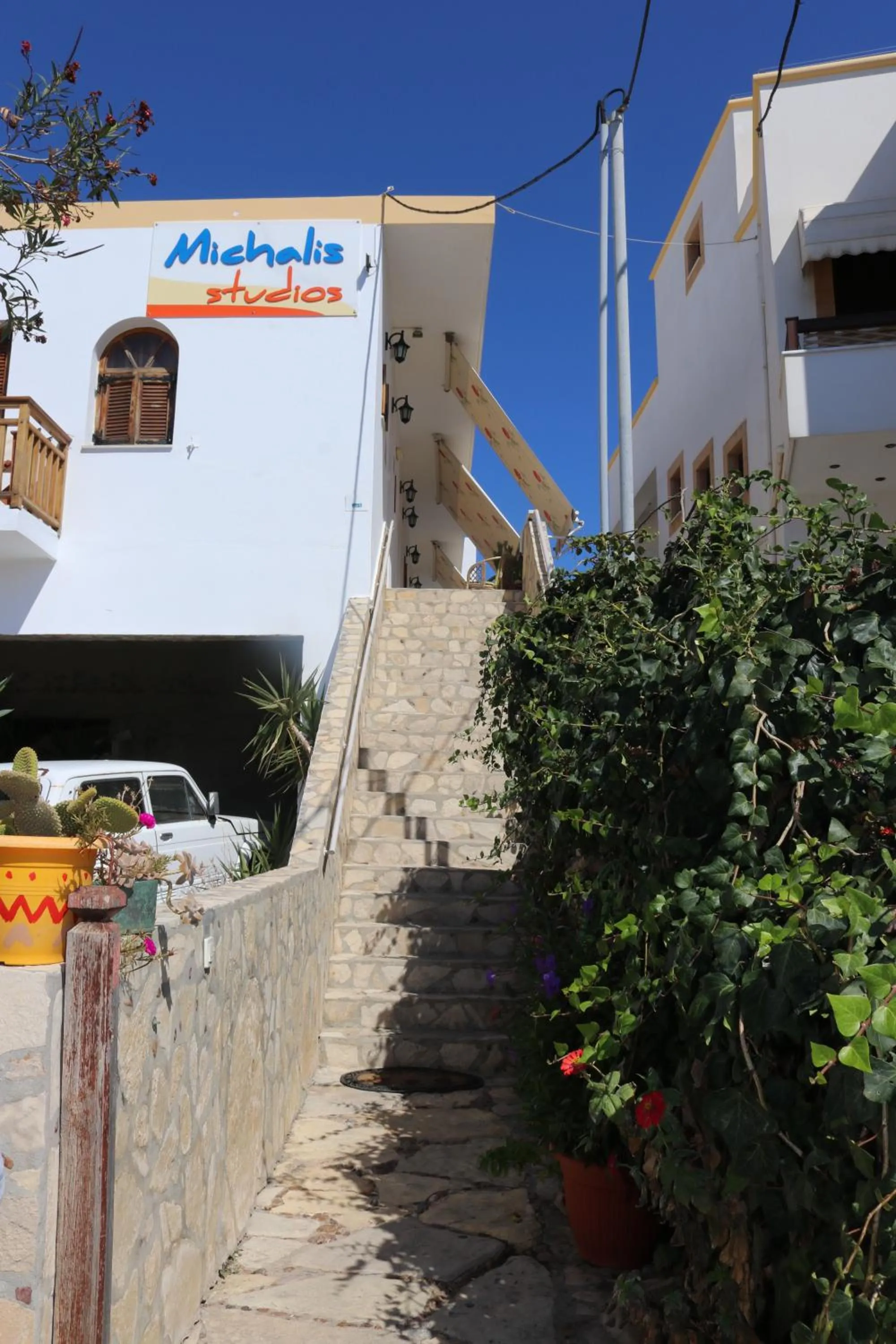 Michalis Studios