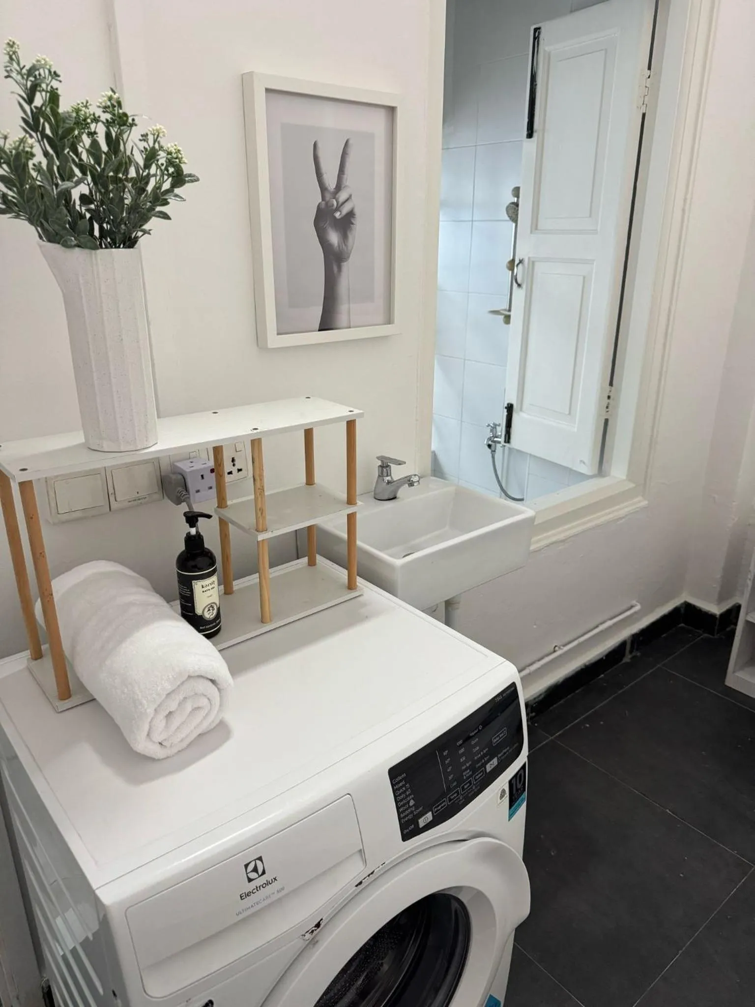545 Residences - Extended stay property-- Min 6 nights