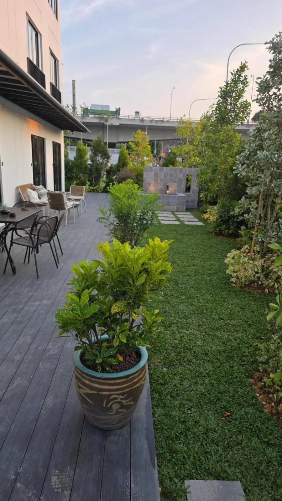 545 Residences - Extended stay property-- Min 6 nights