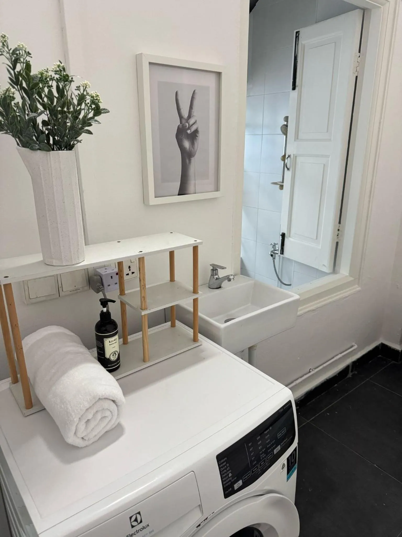 545 Residences - Extended stay property-- Min 6 nights