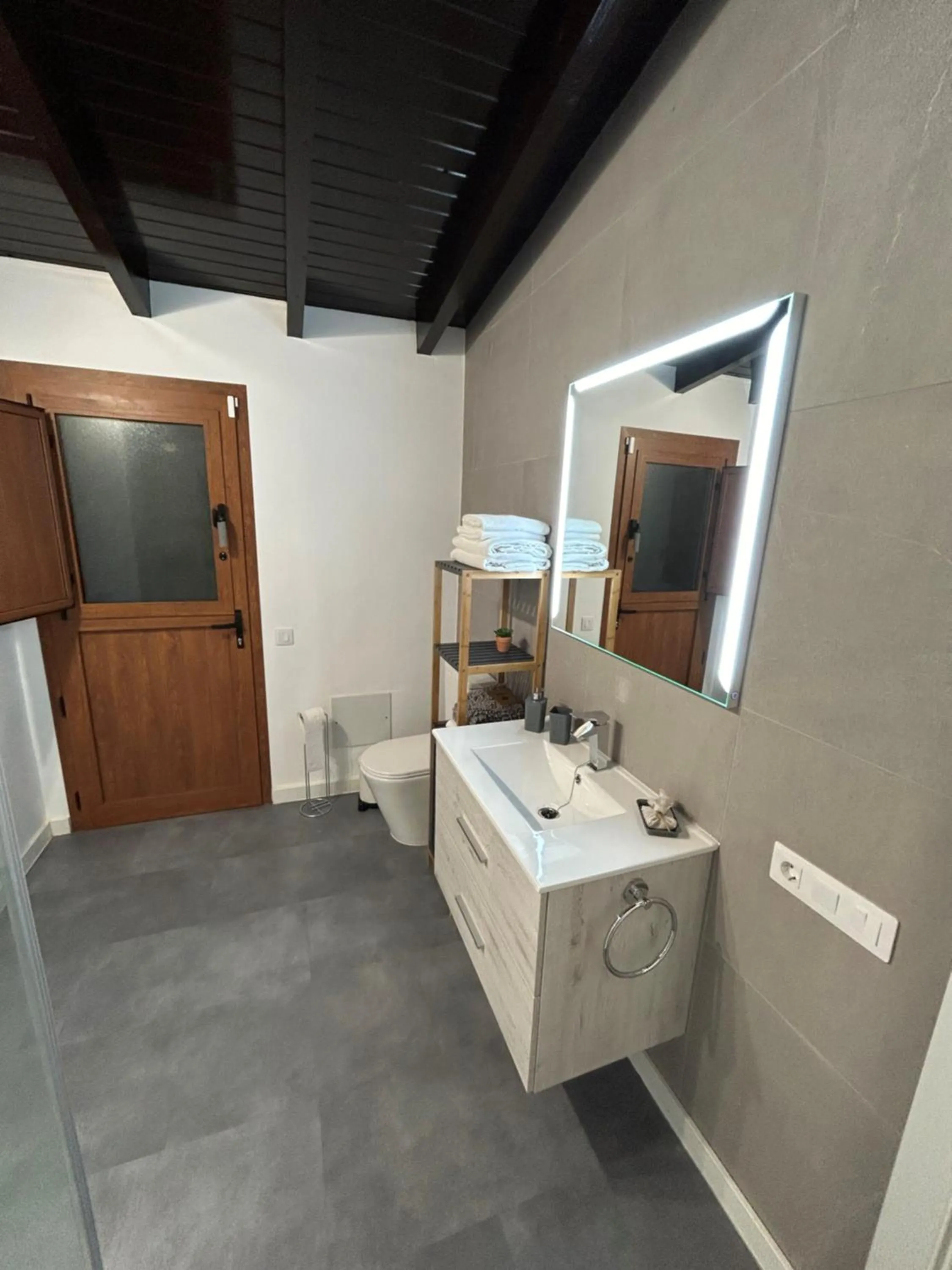 Bathroom in Hotel Rural Restaurante Mahoh