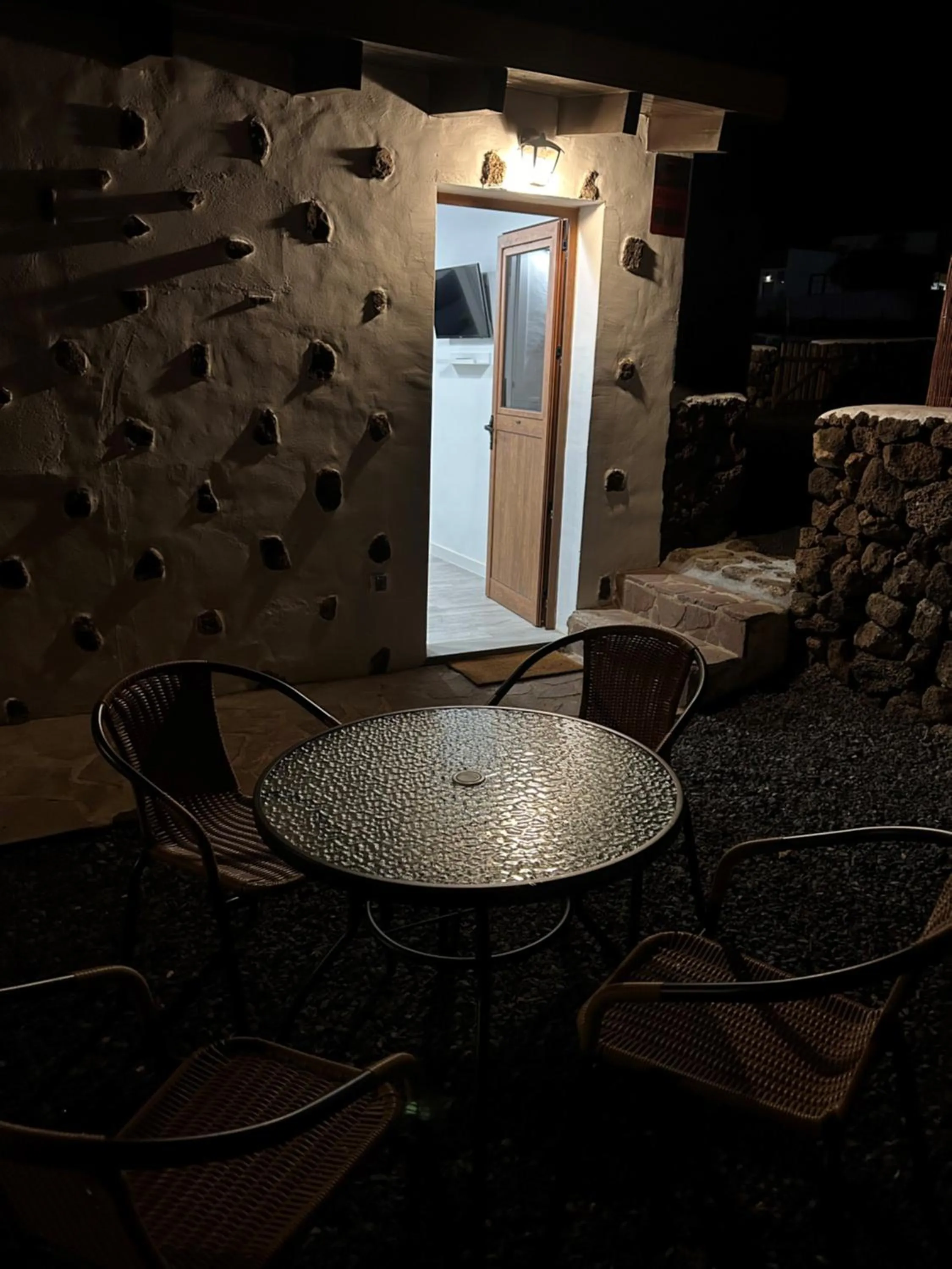 Patio in Hotel Rural Restaurante Mahoh