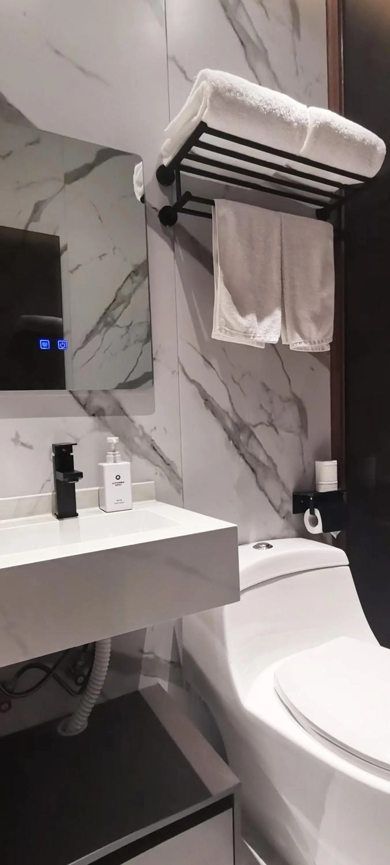 Shanghai Ange Hotel - Next to Longyang Road Subway Station, Near New Internatonal Expo Center